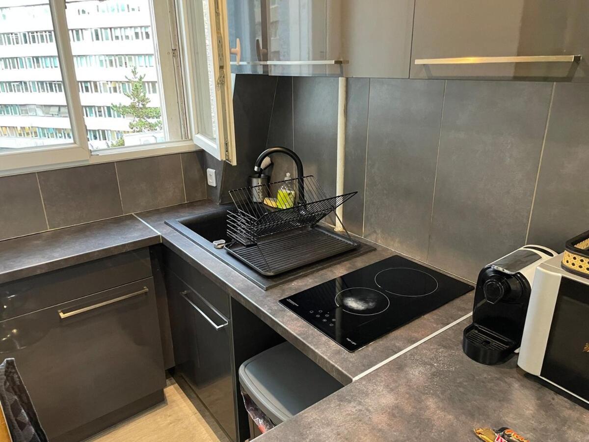 Apartment Champs Elysees Paris