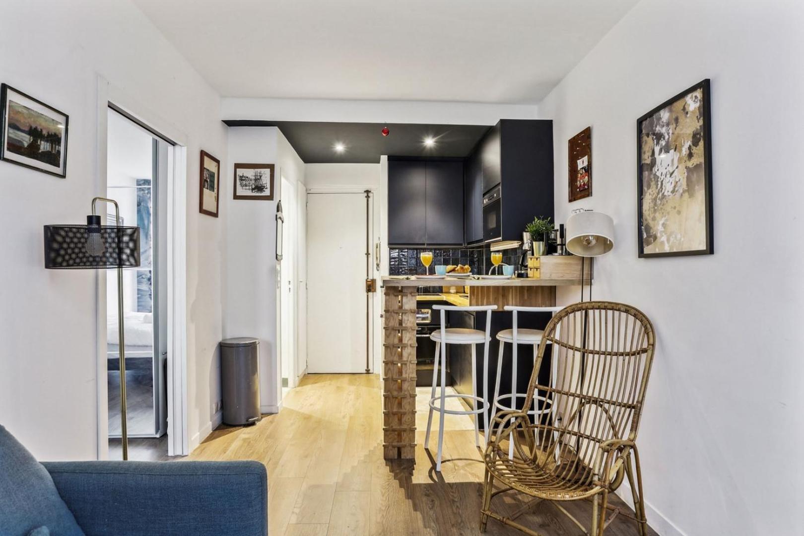 Bnbnook - Elegant 1br By Eiffel Tower & Landmarks Apartment Paris