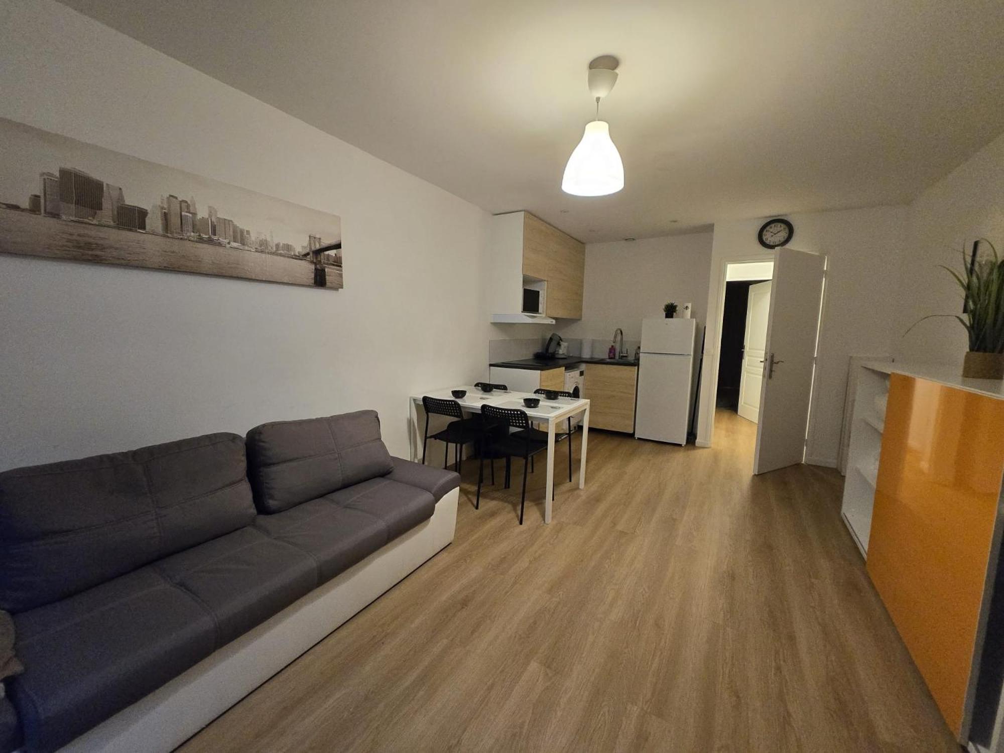 Appartement Centre De 19 Paris
