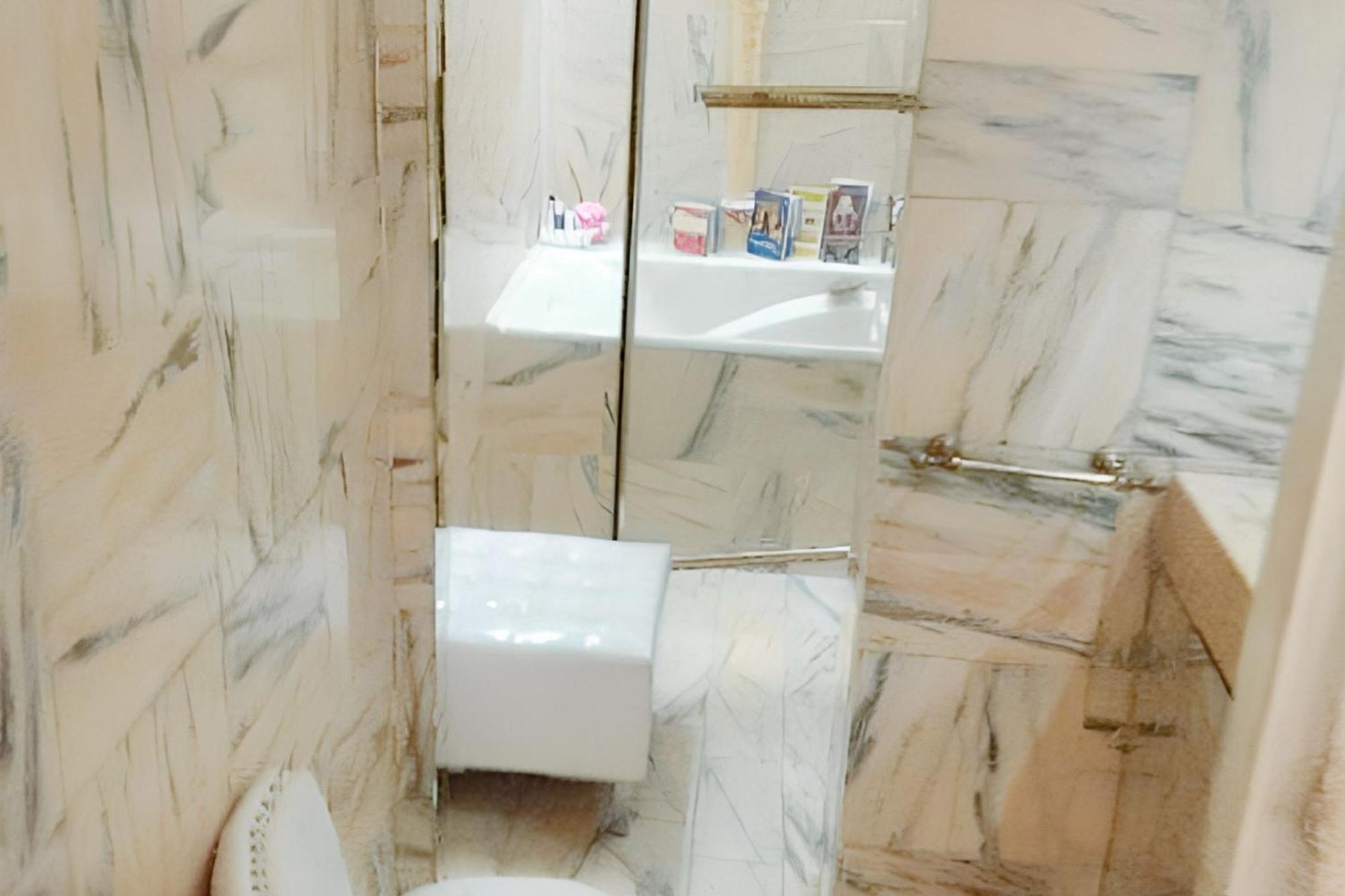 Cosy A Trocadero 60 M² Parkingel