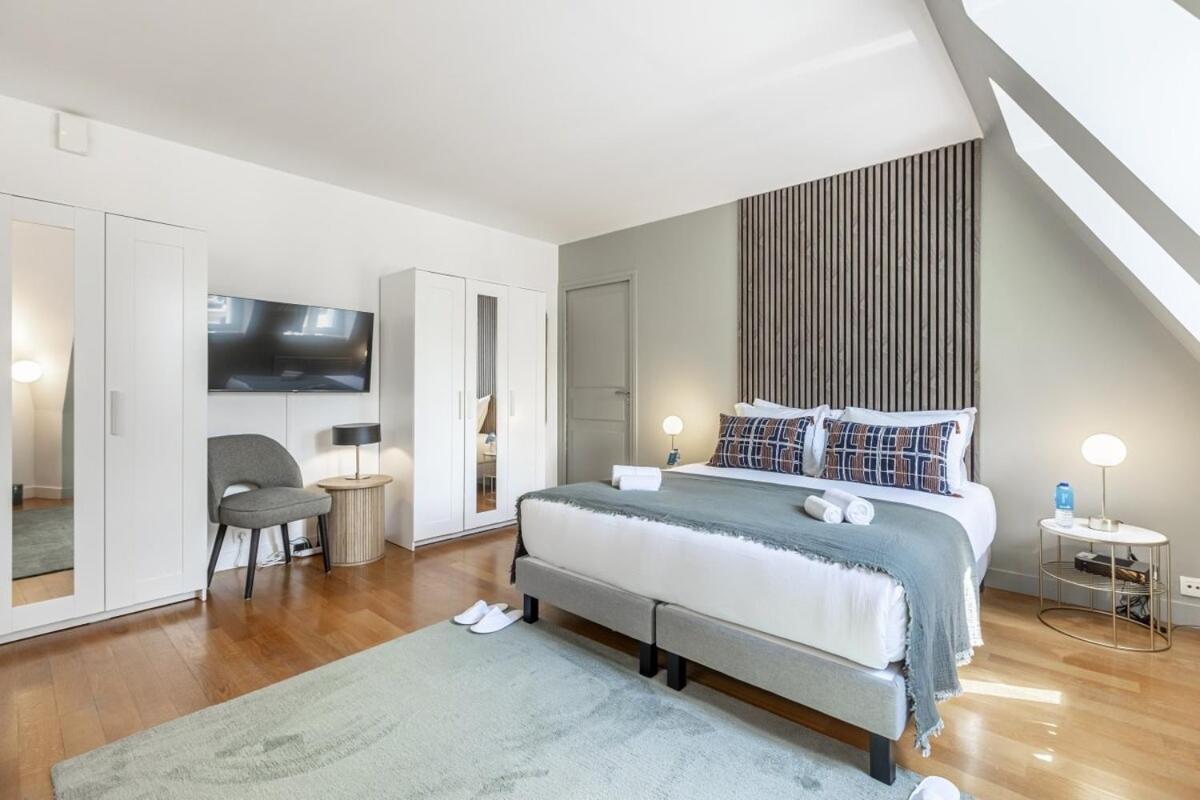 Hoche - - 2 People Apartment