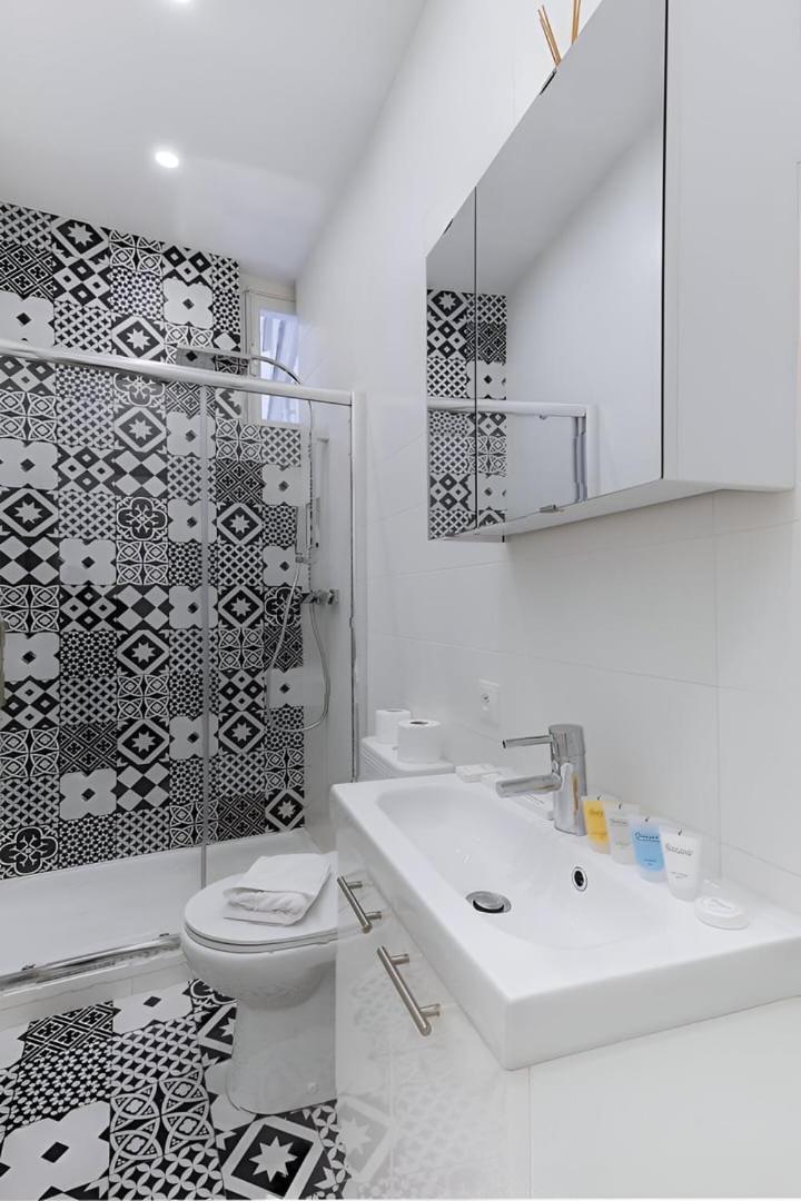 Bluestay 854 - Superb In * Paris