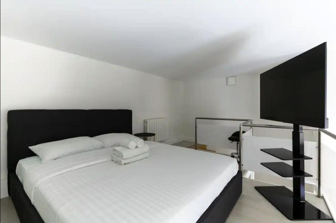 Hsh Kleber Arc De Triomphe Charming Duplex Apartment *