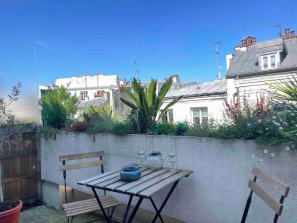 Apartment Pretty Studio Marais Bastille With Balcony