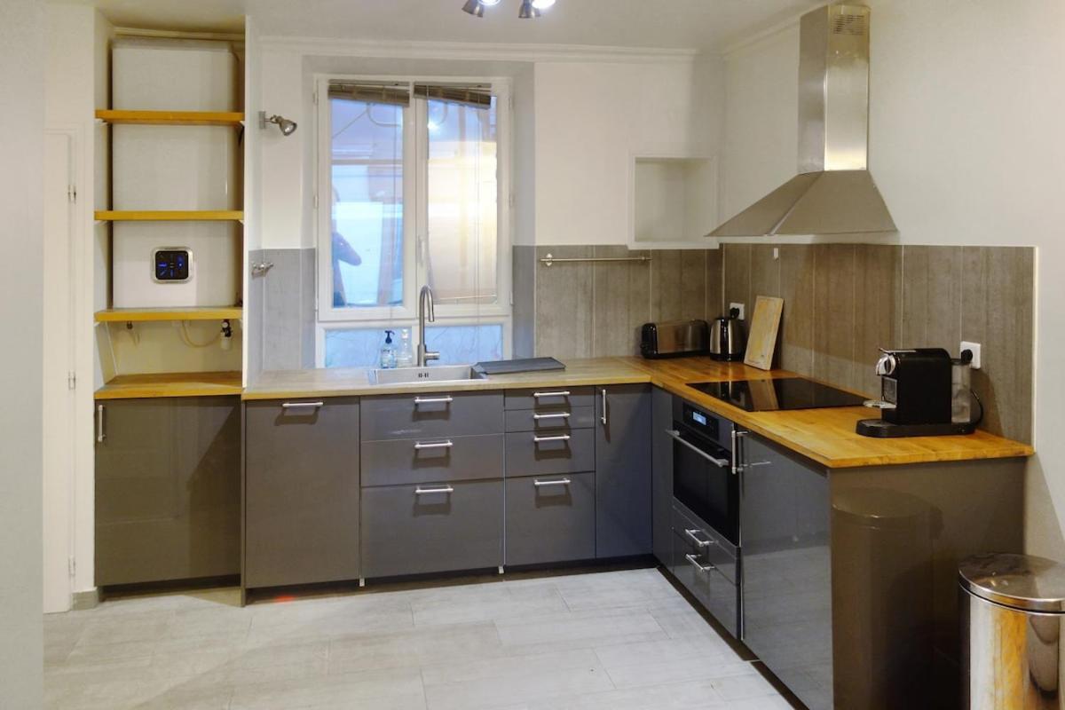 Bel En Plein Montmartre Ideal Pour 2 A 4 Personnes