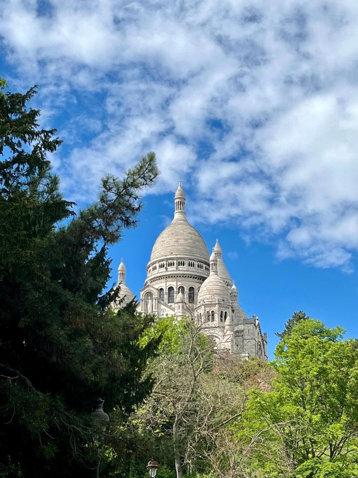 Bel En Plein Montmartre Ideal Pour 2 A 4 Personnes * Paris