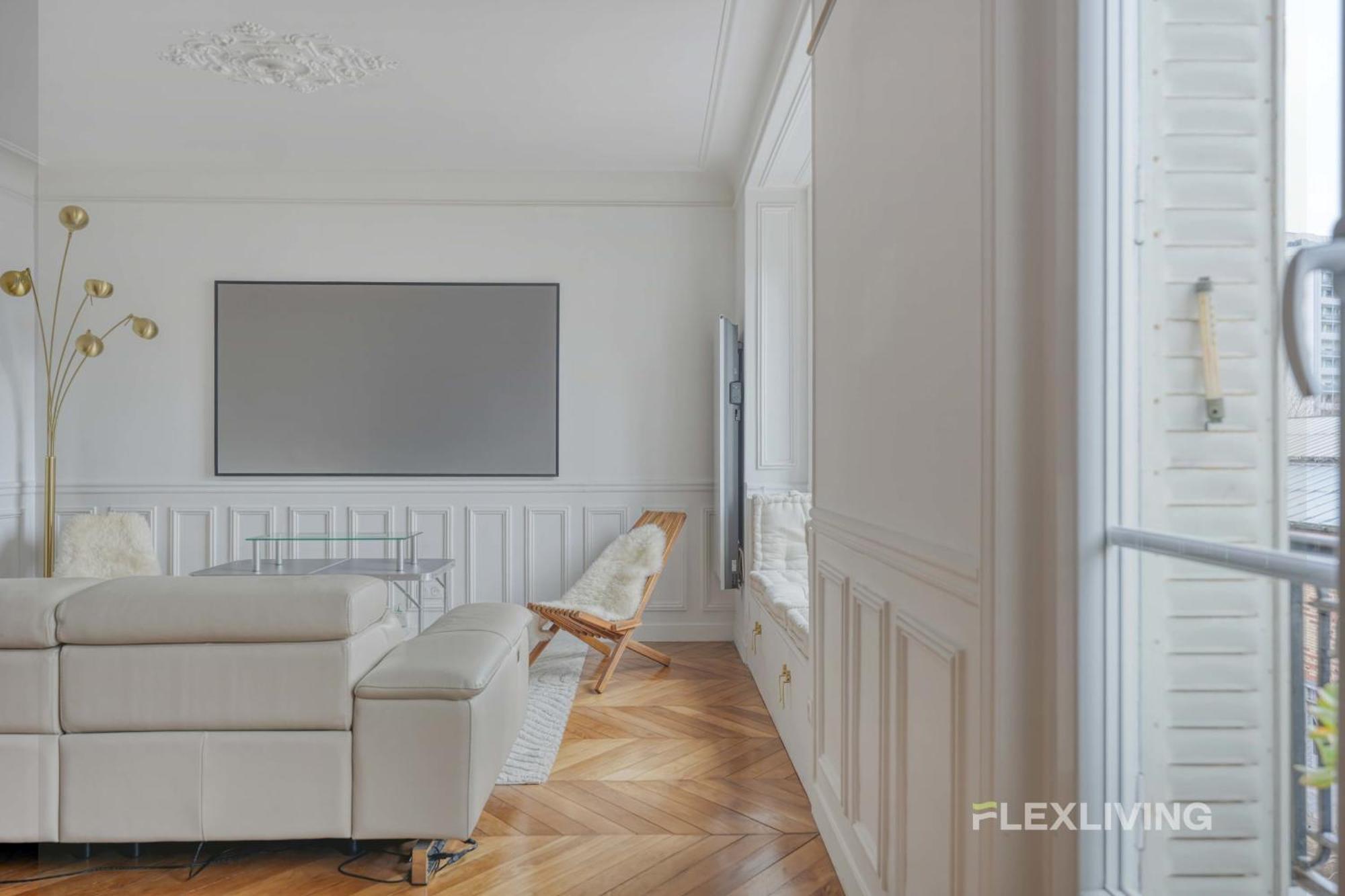 Flexliving - Whole House - Vincent Auriol Apartment Paris