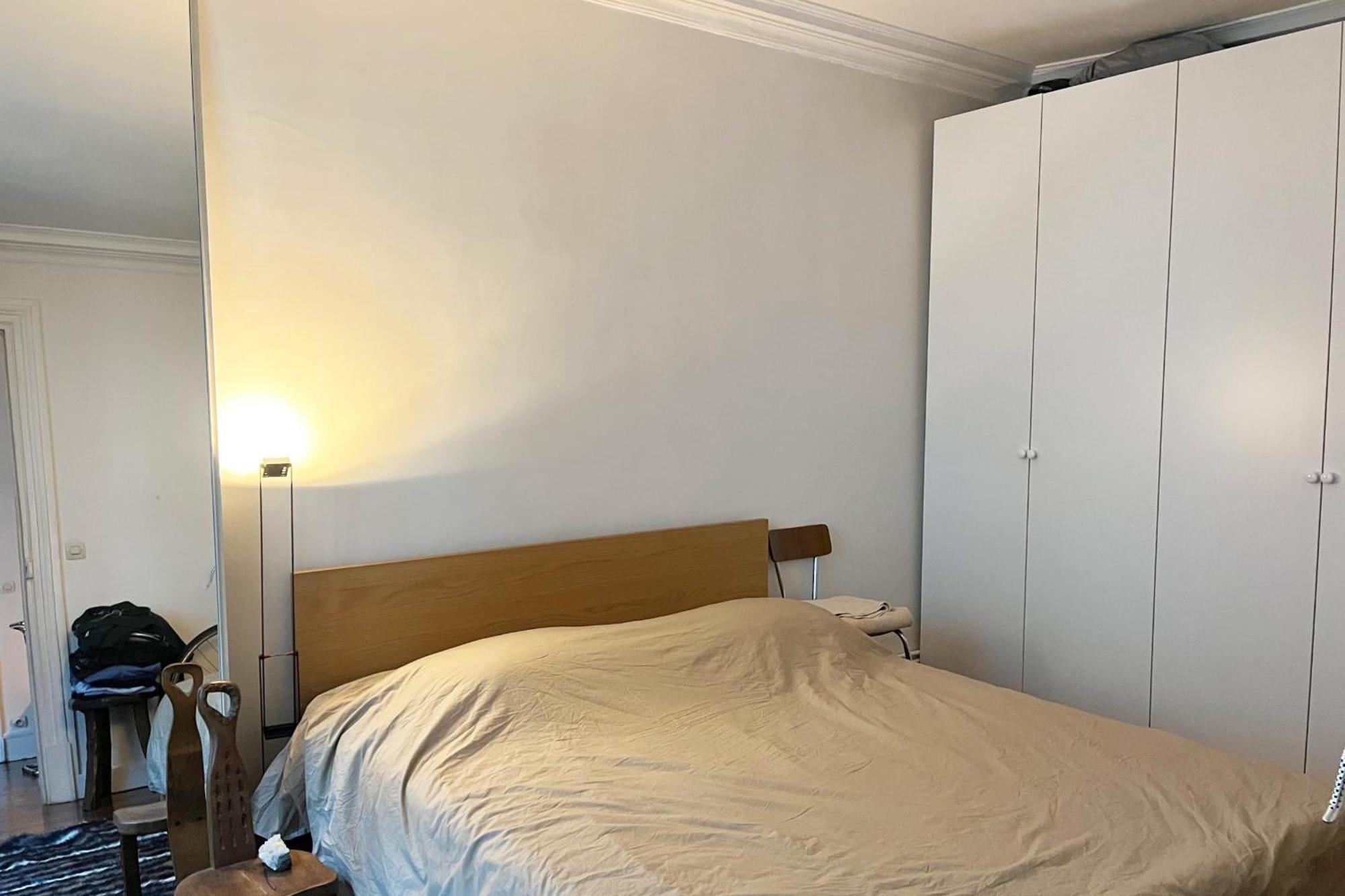 Charming Spacious T2 In The 18th - Apartment