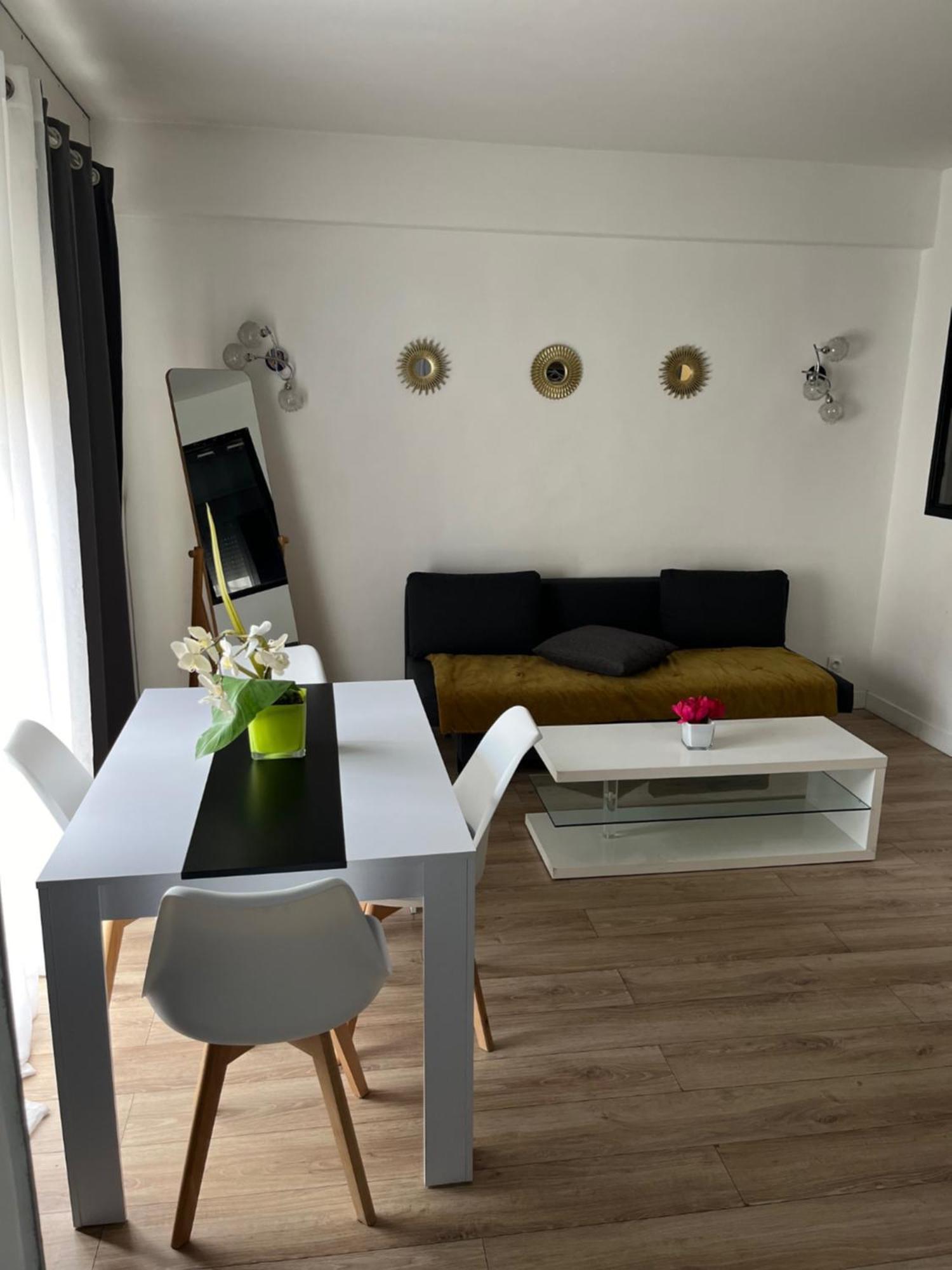 Apartment Proche Tour Eiffel *