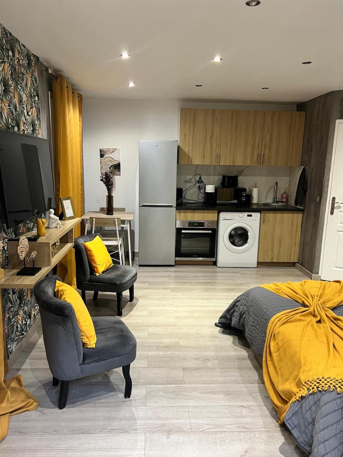 Apartment Elite 14 *