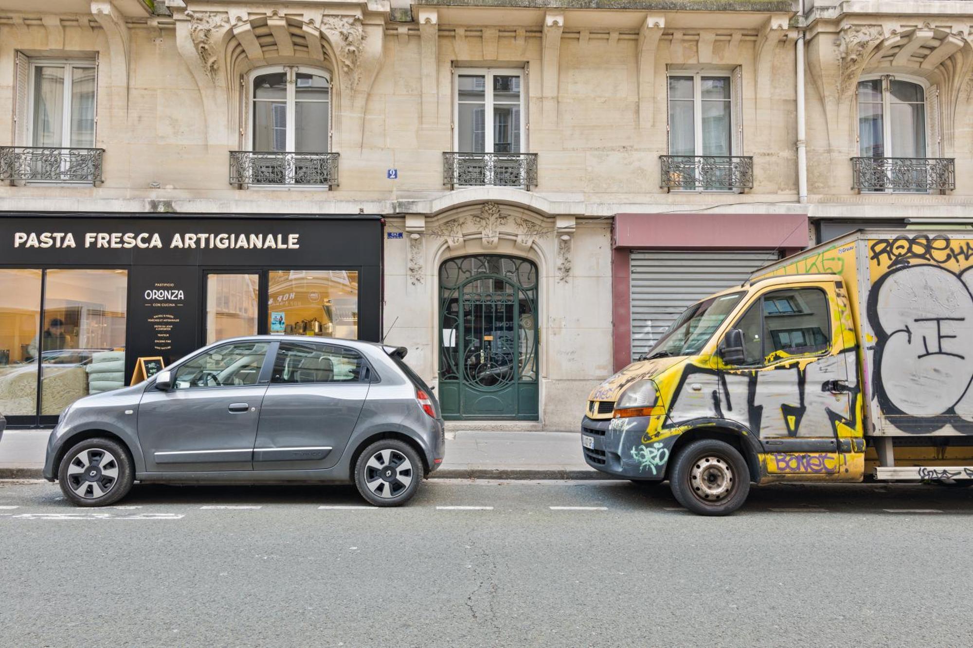 Superb Quartier Pantheon 4 Apartment Paris