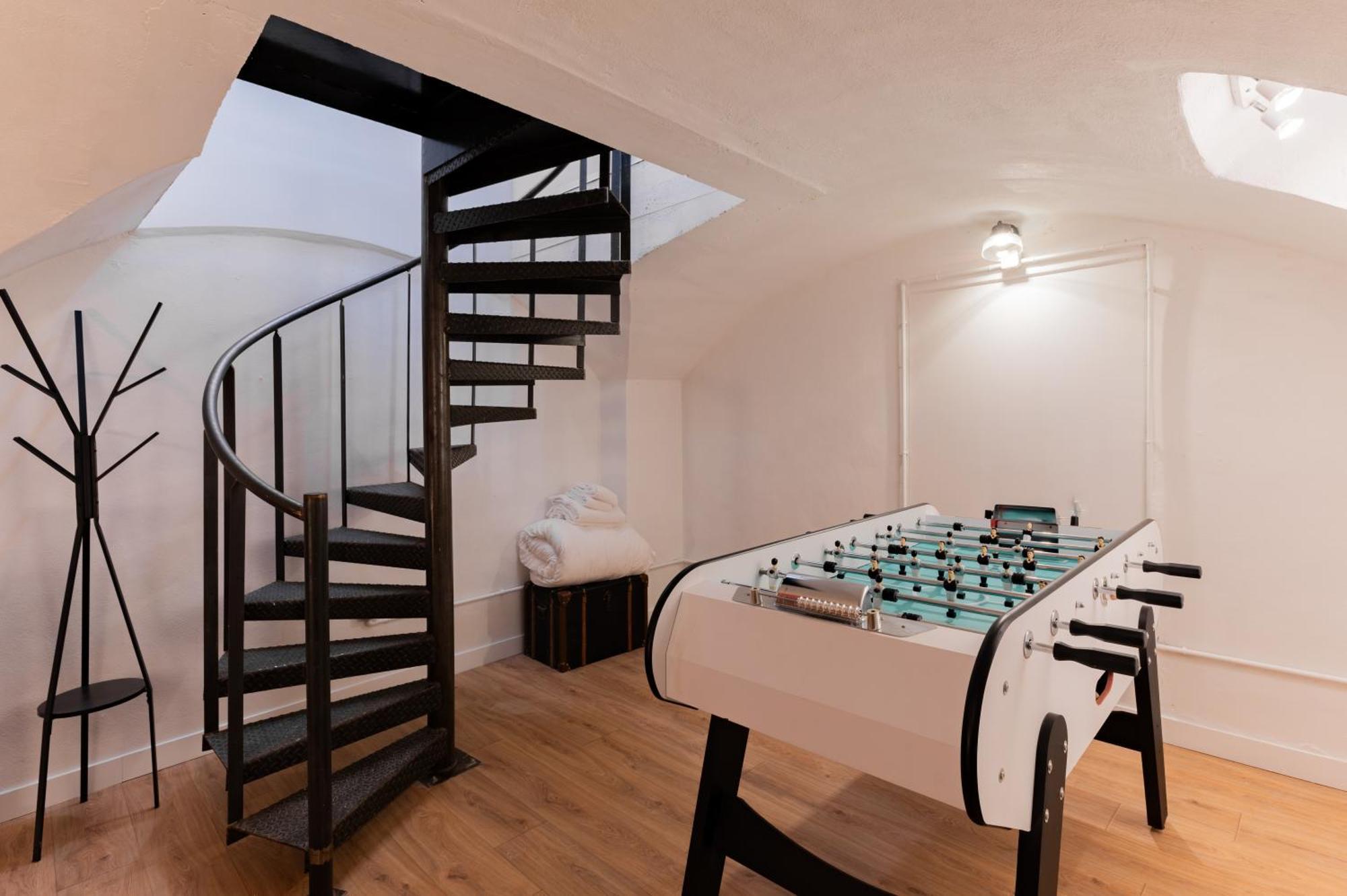 Saint Germain Sartre Apartment Paris