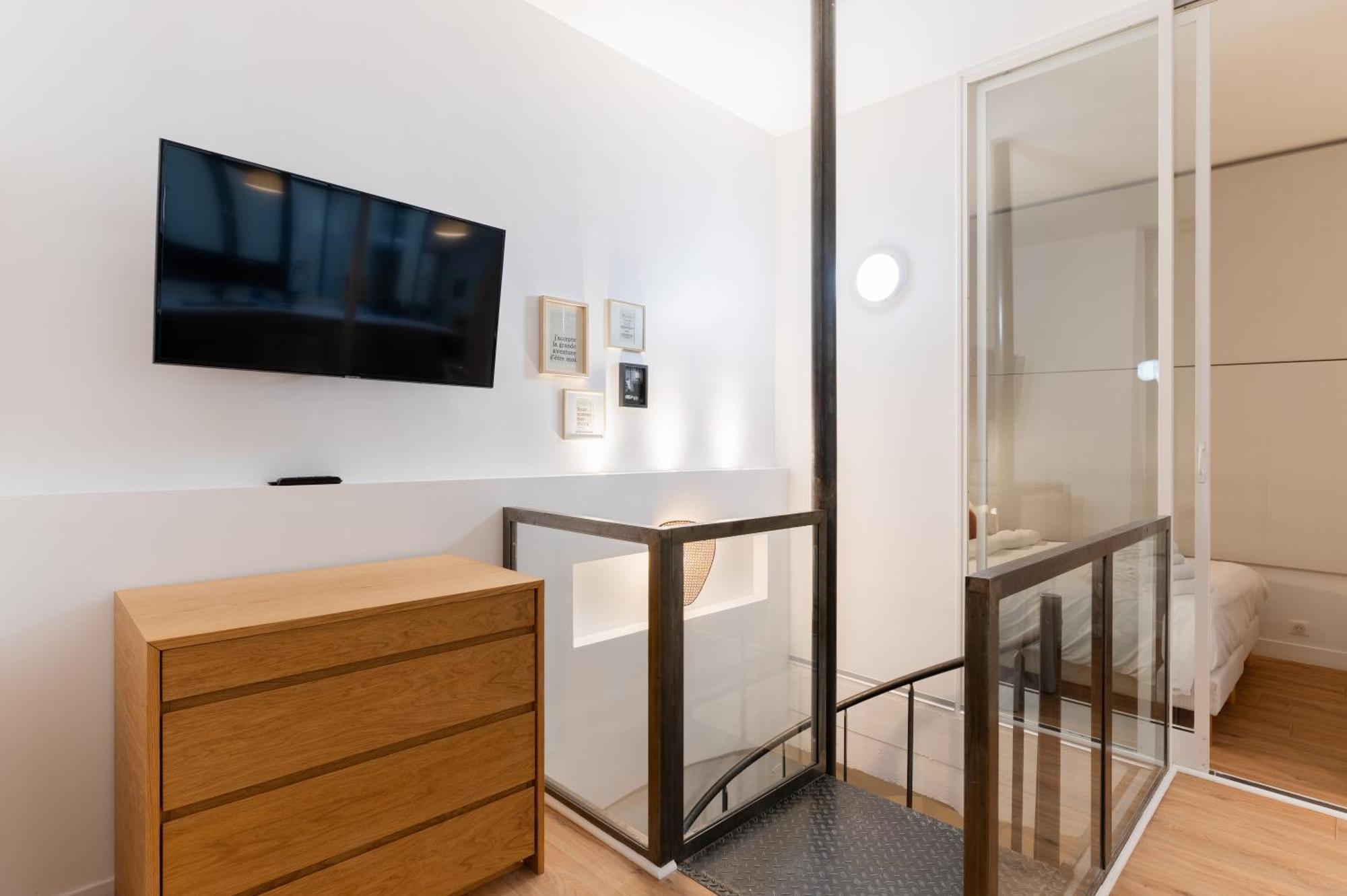 Appartement Saint Germain Sartre Paris
