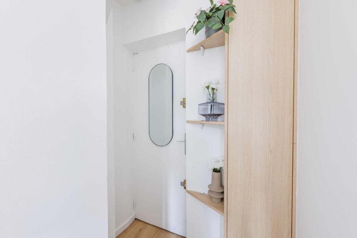 Cozy For 2 People - Place De La Republique Apartment *