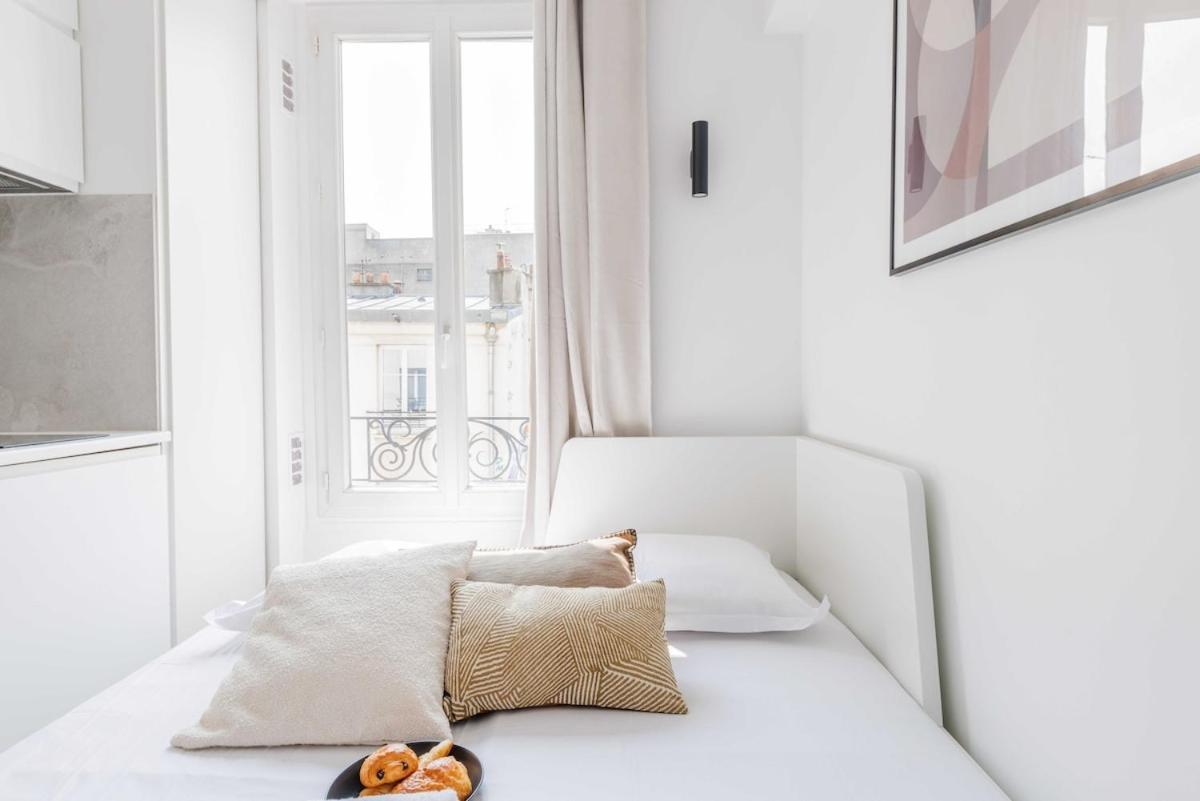 Cozy For 2 People - Place De La Republique Apartment