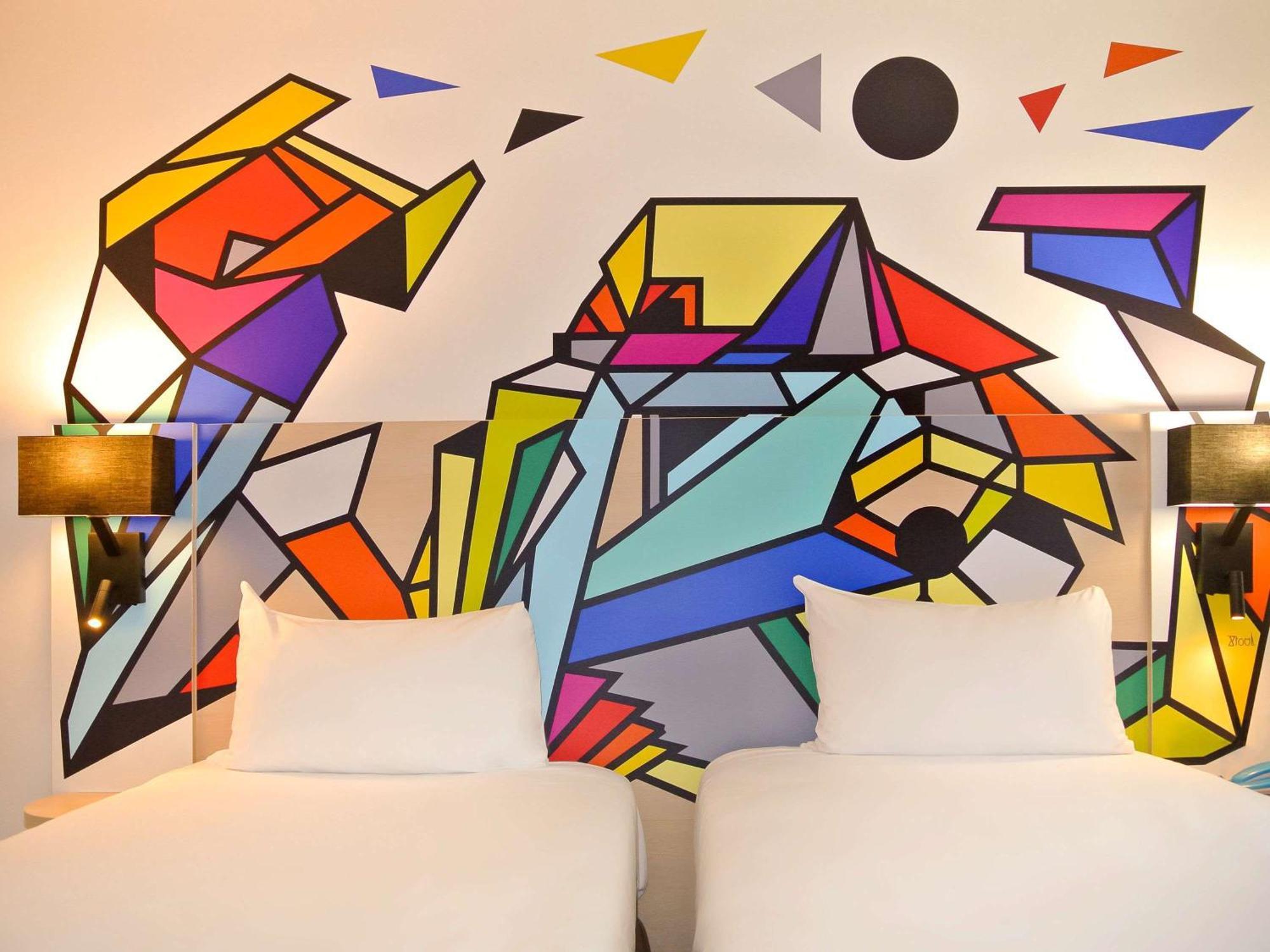 Ibis Styles Maine Montparnasse Hotel 3*