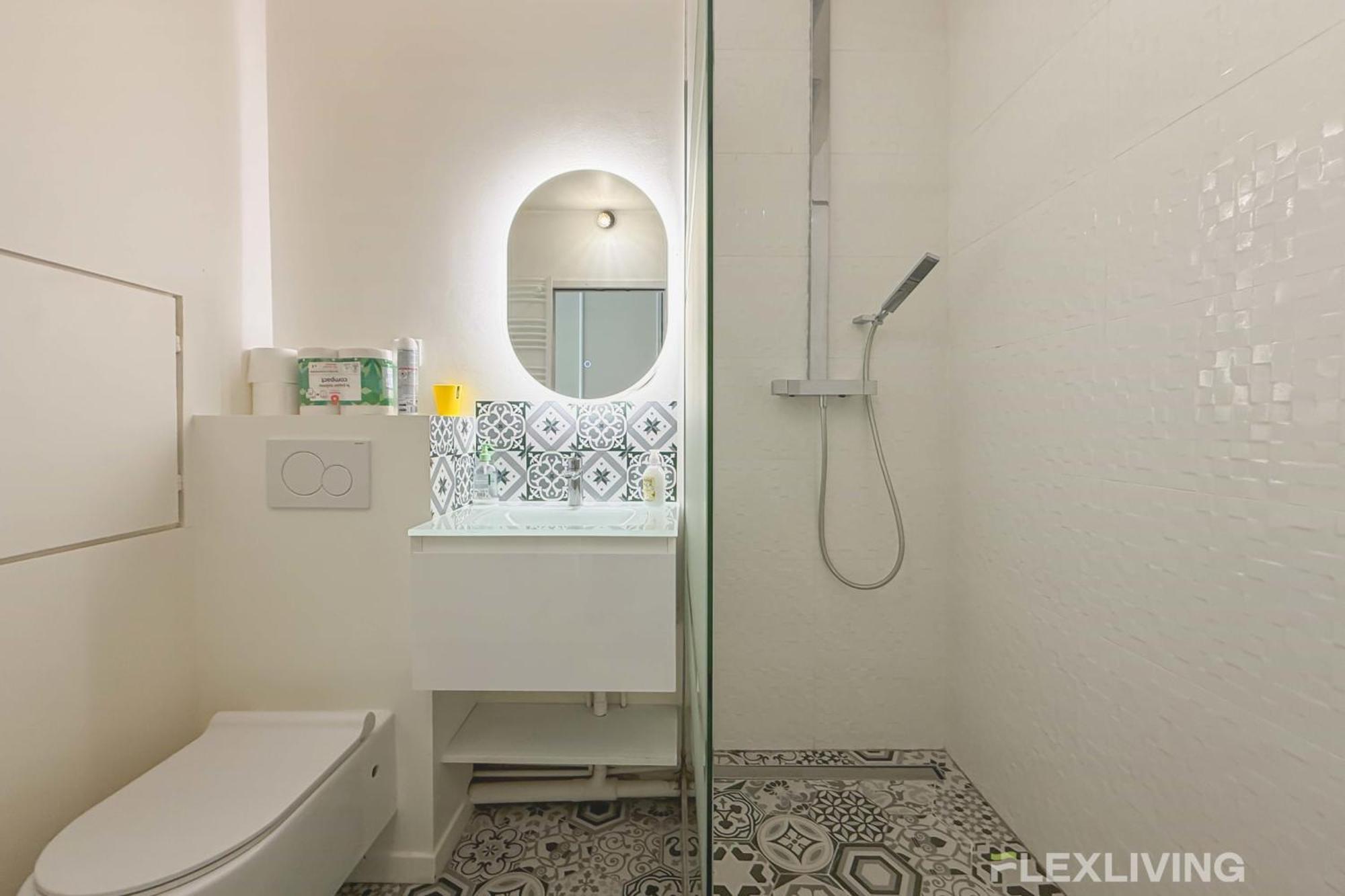 Apartment Flexliving - - Piver