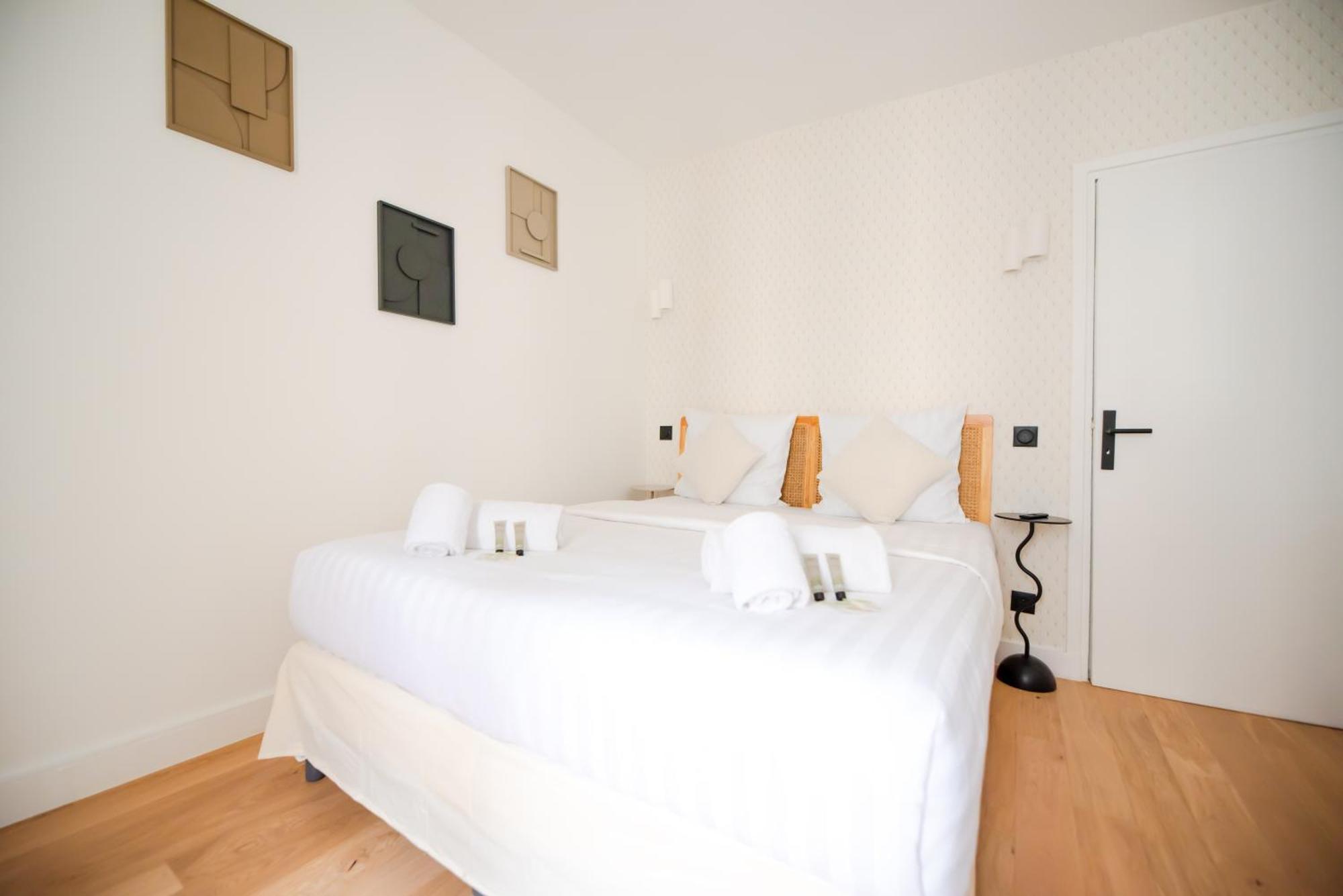 Cia - Du Moulin Rouge Apartment Paris