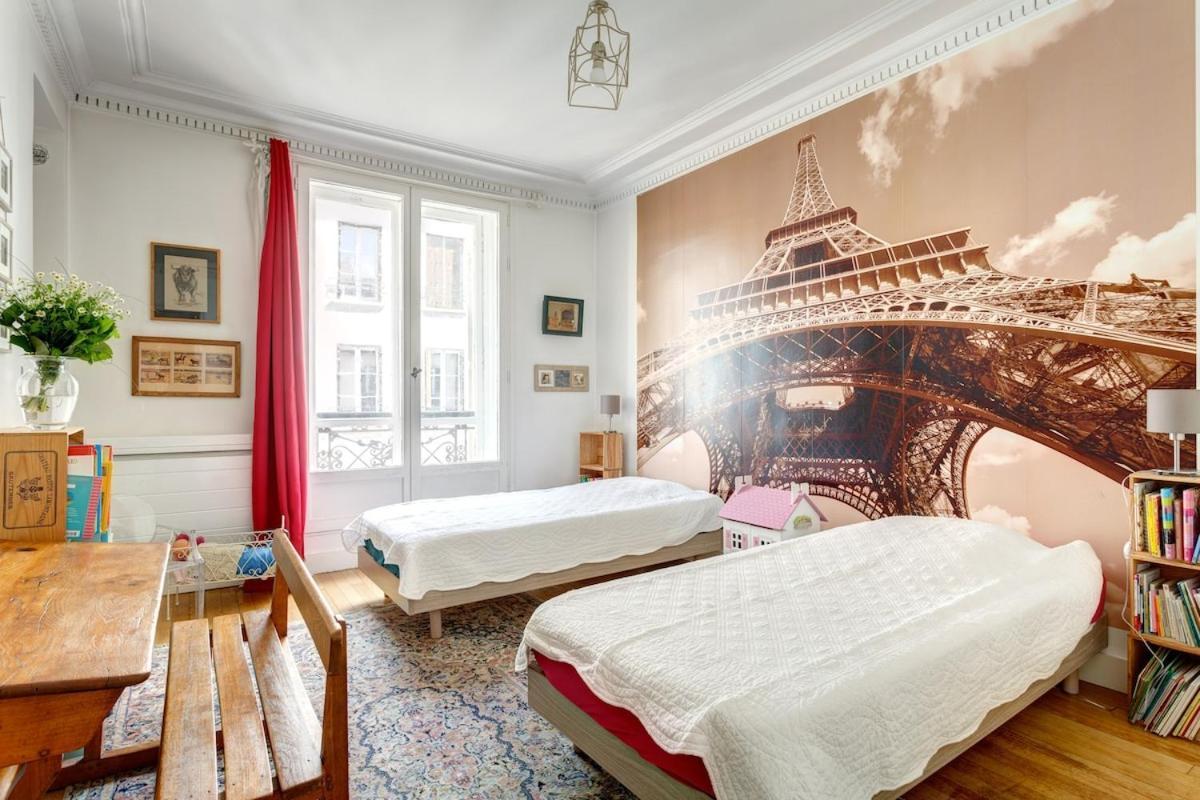 Mon - Vrai Parisien - Centre- Cosy Modern & Comfort - Free Travel Guide - Speciale Famille - Special Offer Paris