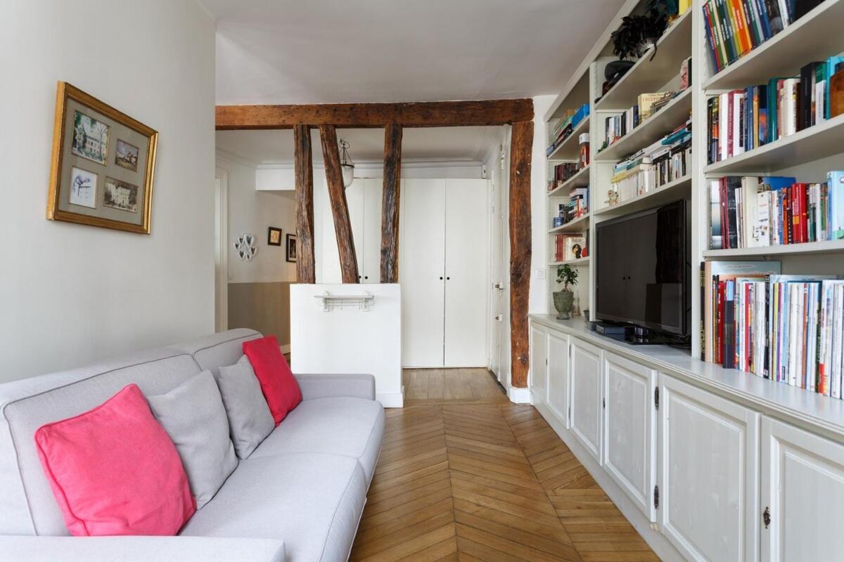 Mon - Vrai Parisien - Centre- Cosy Modern & Comfort - Free Travel Guide - Speciale Famille - Special Offer *
