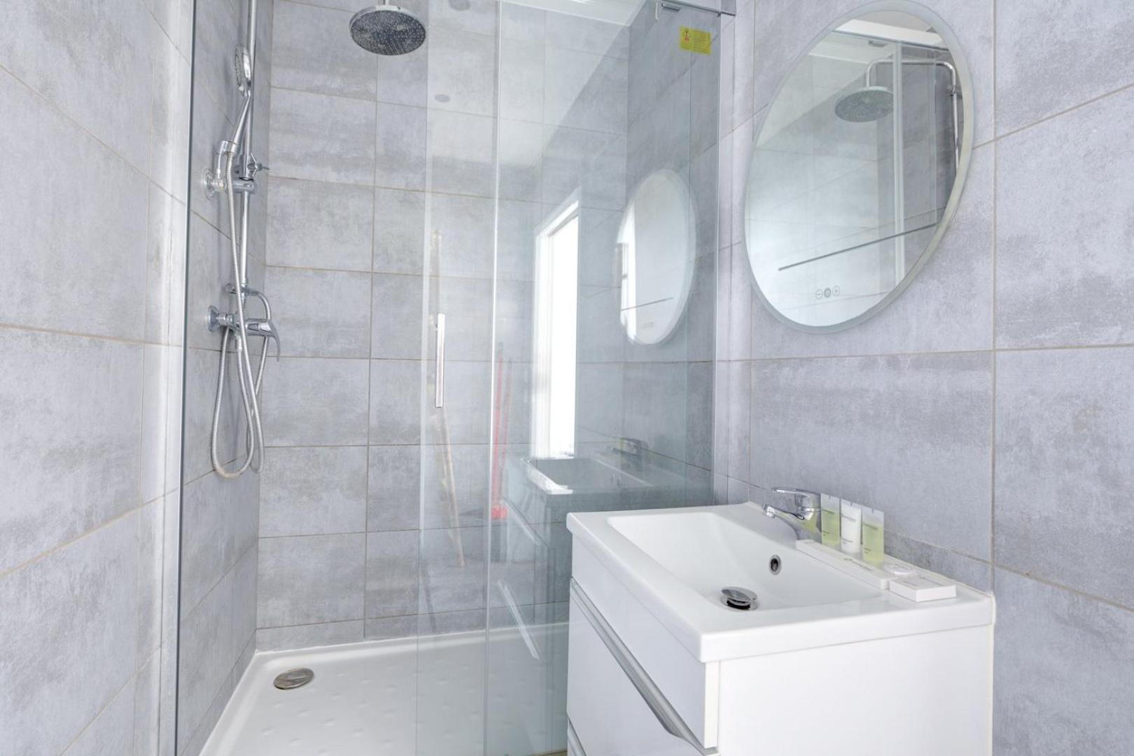 Bluestay 48 - Superb In Apartment