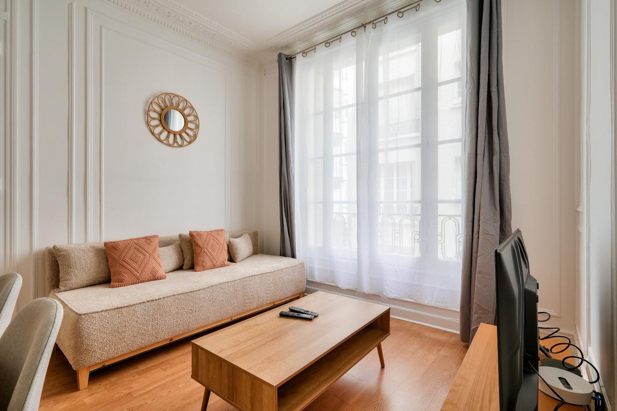 Lovely 2br Flat Near Gare De Pereire Levallois *