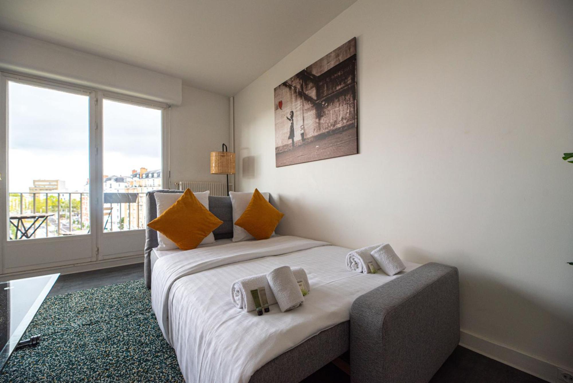 Apartment Cia - Pereire, Spacious Flat With Balcony *