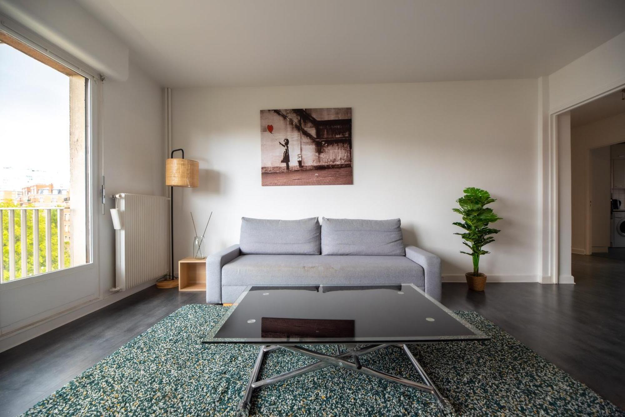 Apartment Cia - Pereire, Spacious Flat With Balcony Paris