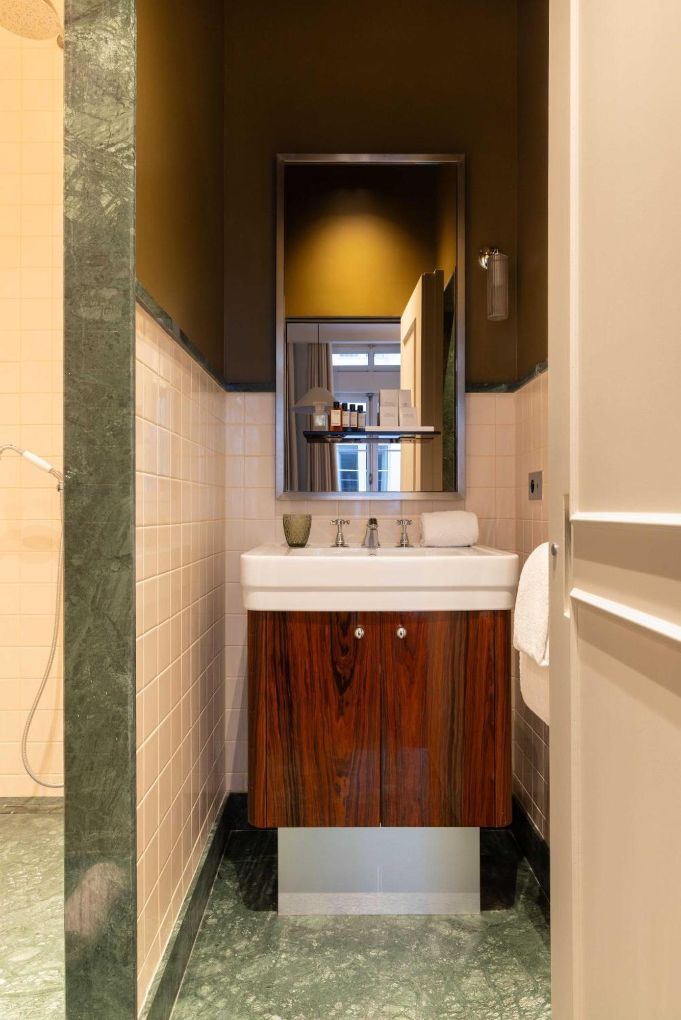 Apartment Residense Bourbon Bourgogne Paris