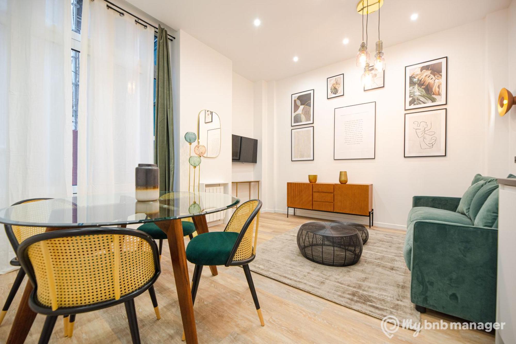 Cia - Flat On Rue La Fayette Paris
