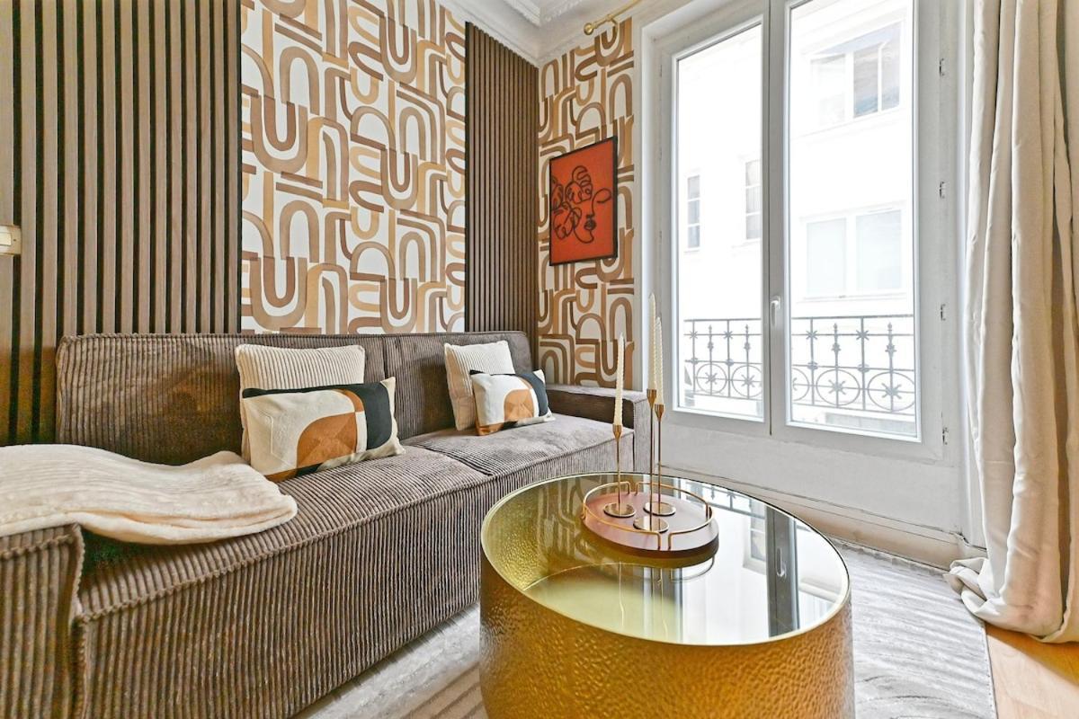 Beautiful Bright In Apartment *