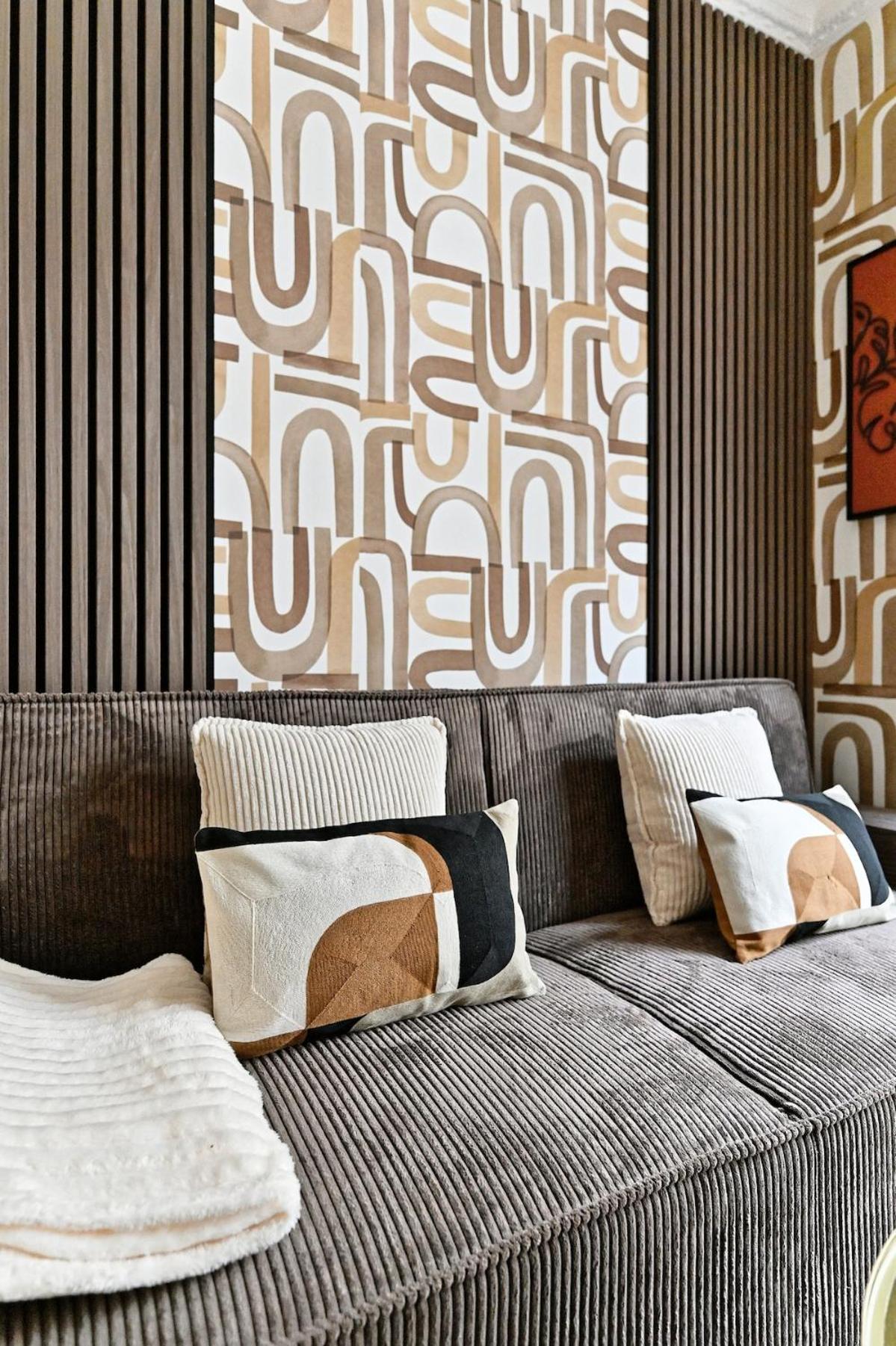 Beautiful Bright In Apartment Paris