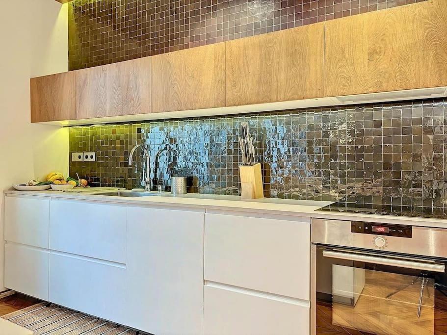 Anvers Apartment Paris