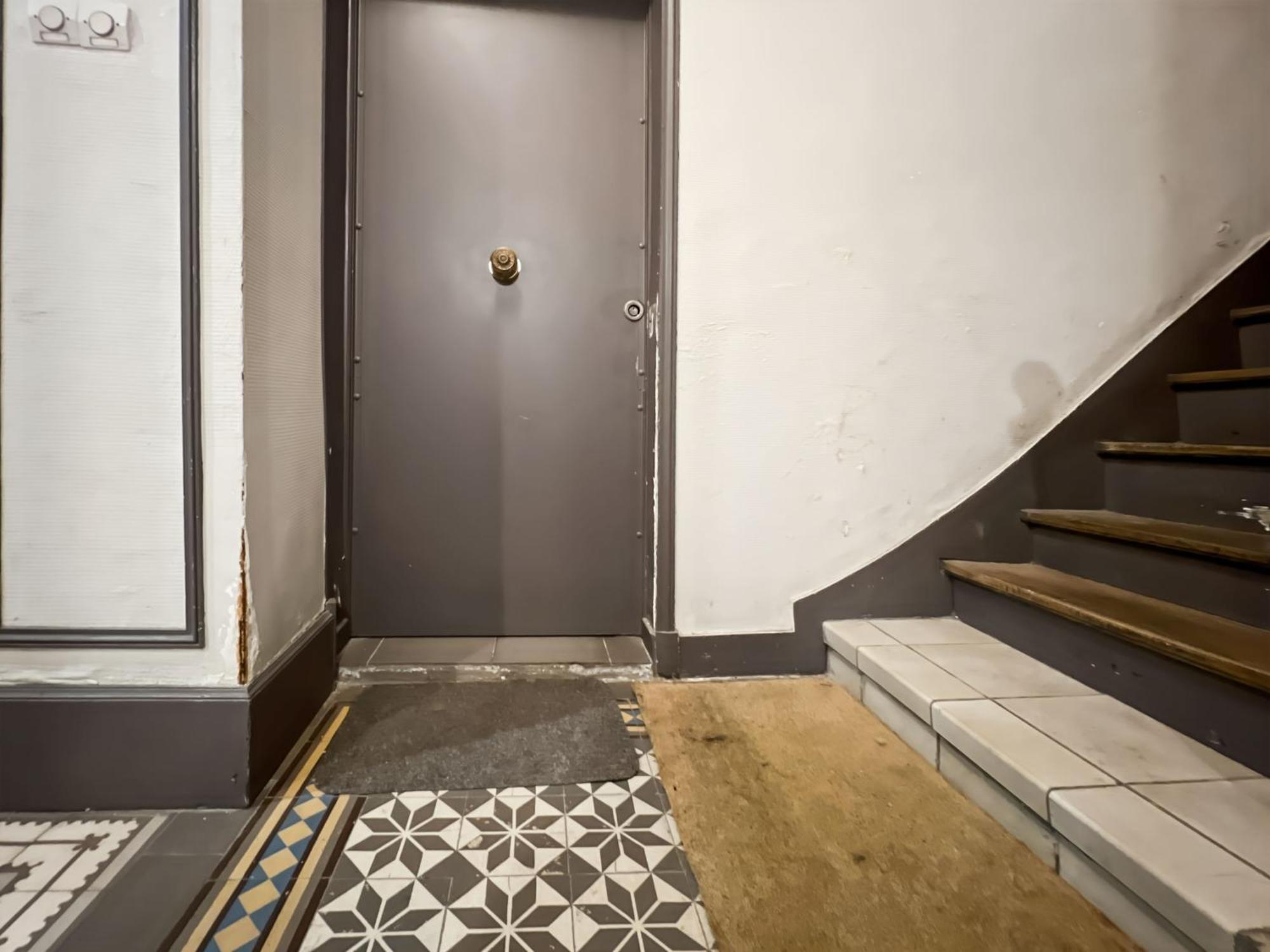 Gare Du Nord & Canal St-martin Apartment
