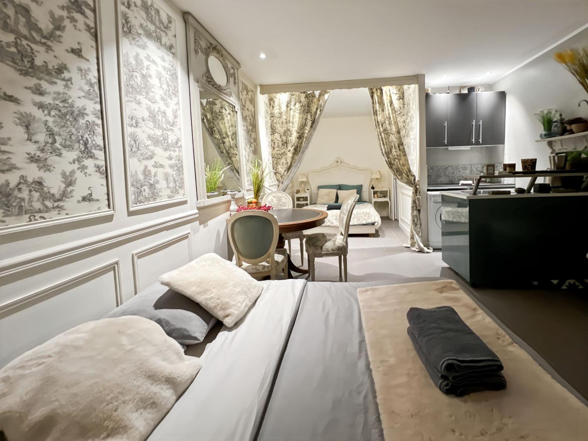 Gare Du Nord & Canal St-martin Apartment Paris