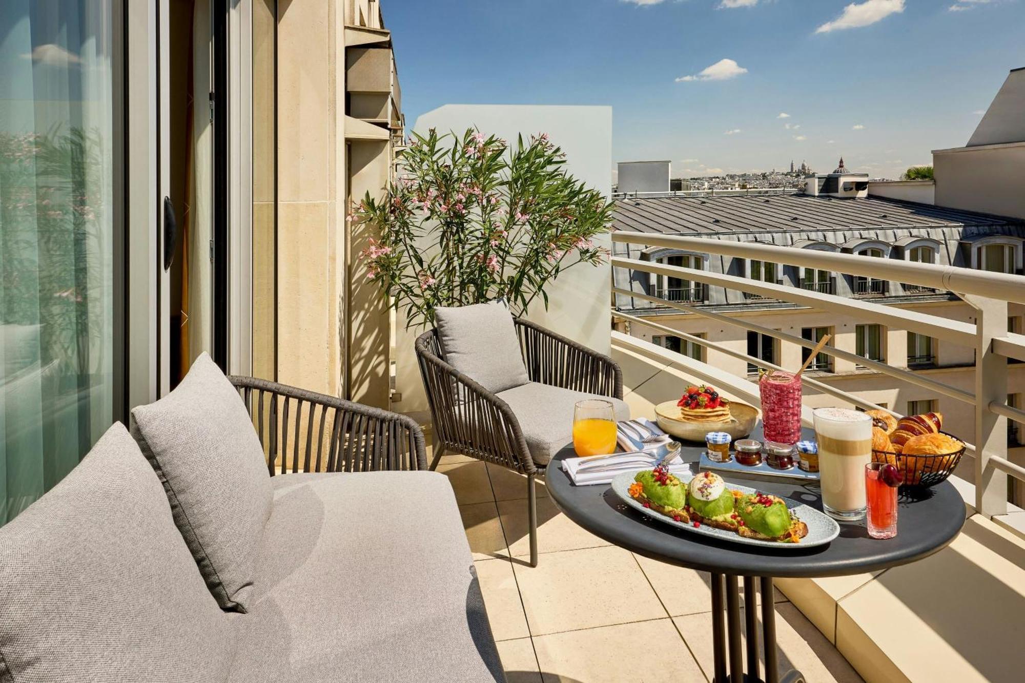 Marriott Champs Elysées 5*