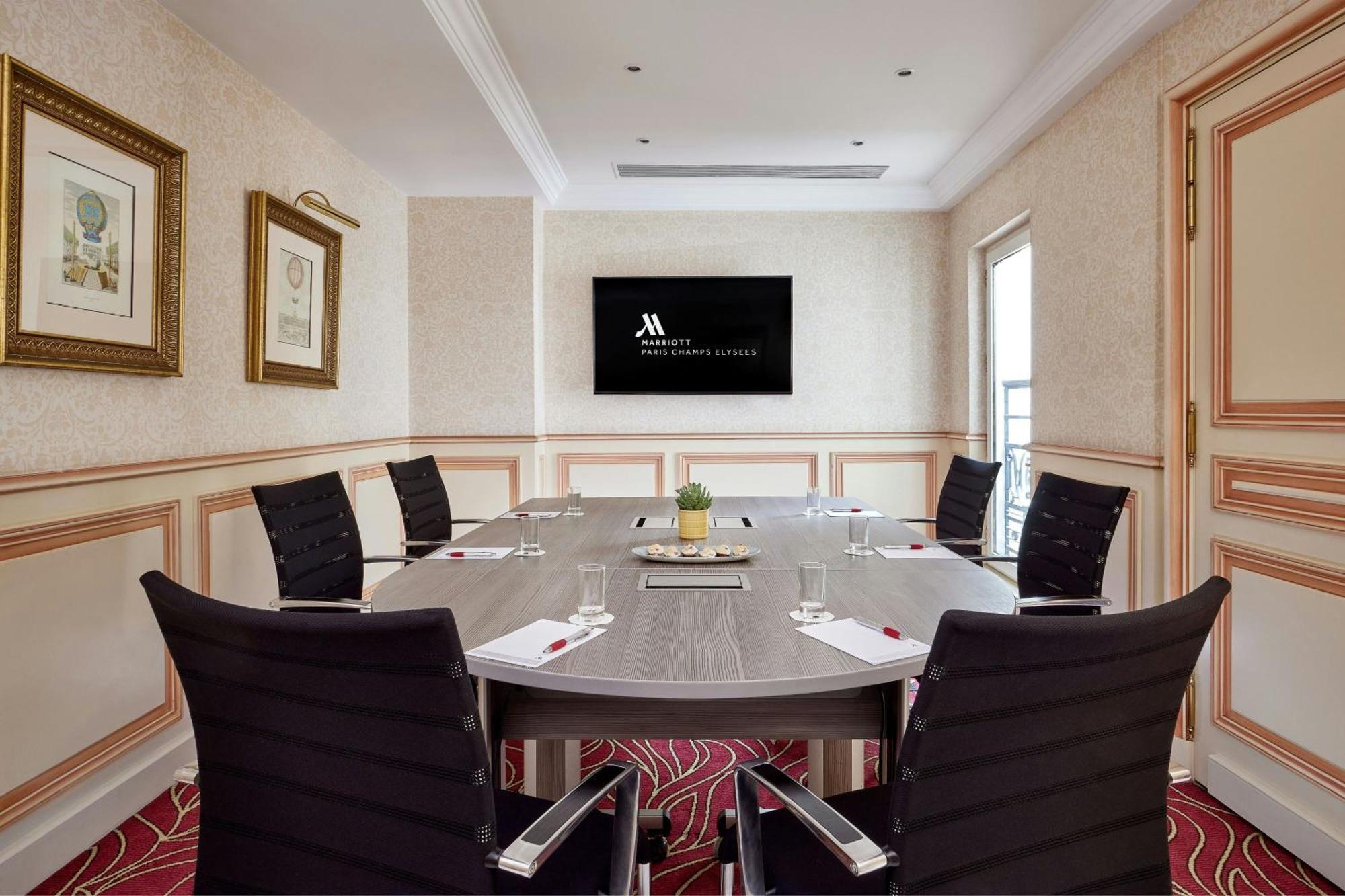 Marriott Champs Elysées 5* Paris