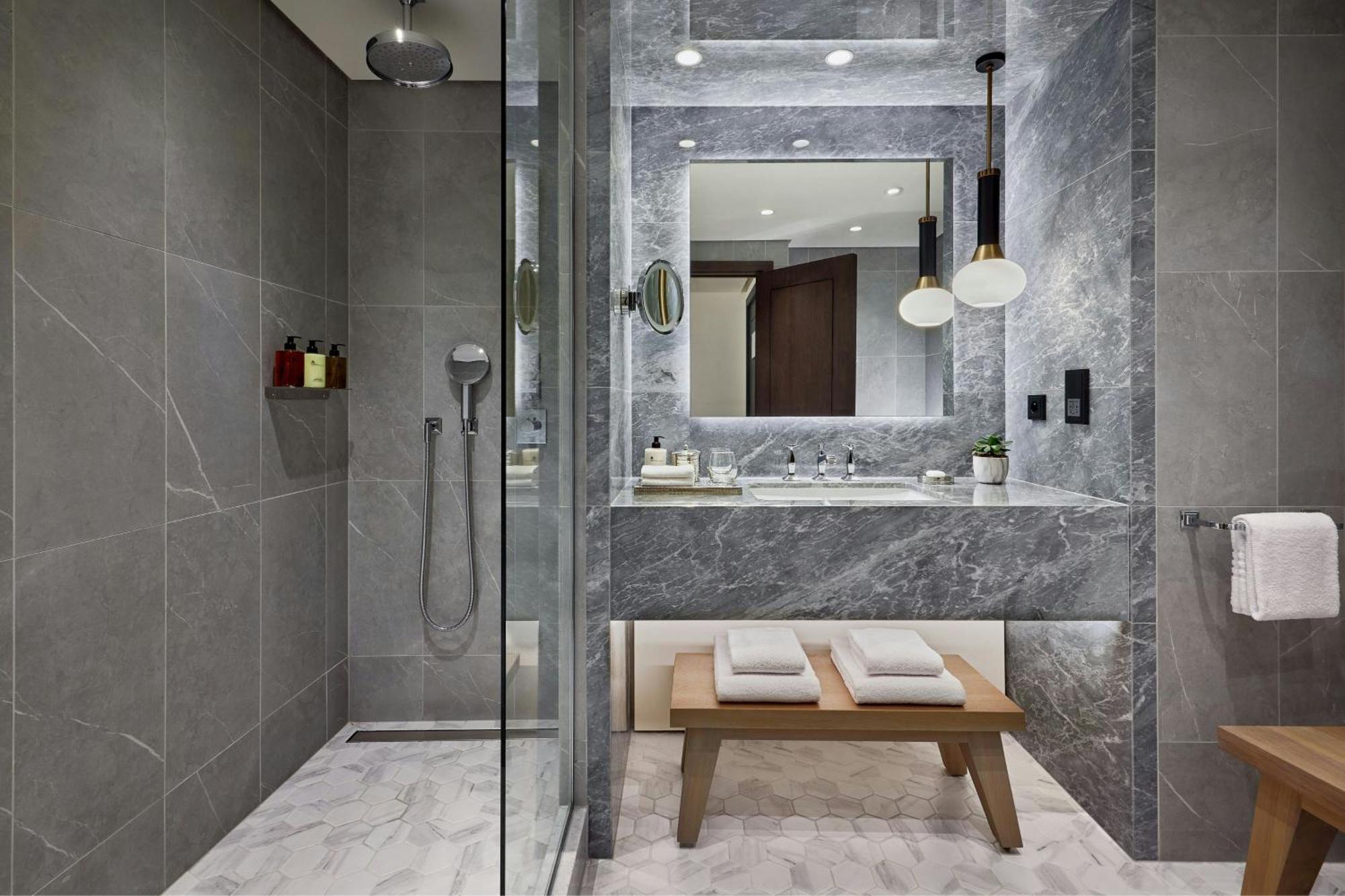 Marriott Champs Elysees Hotel