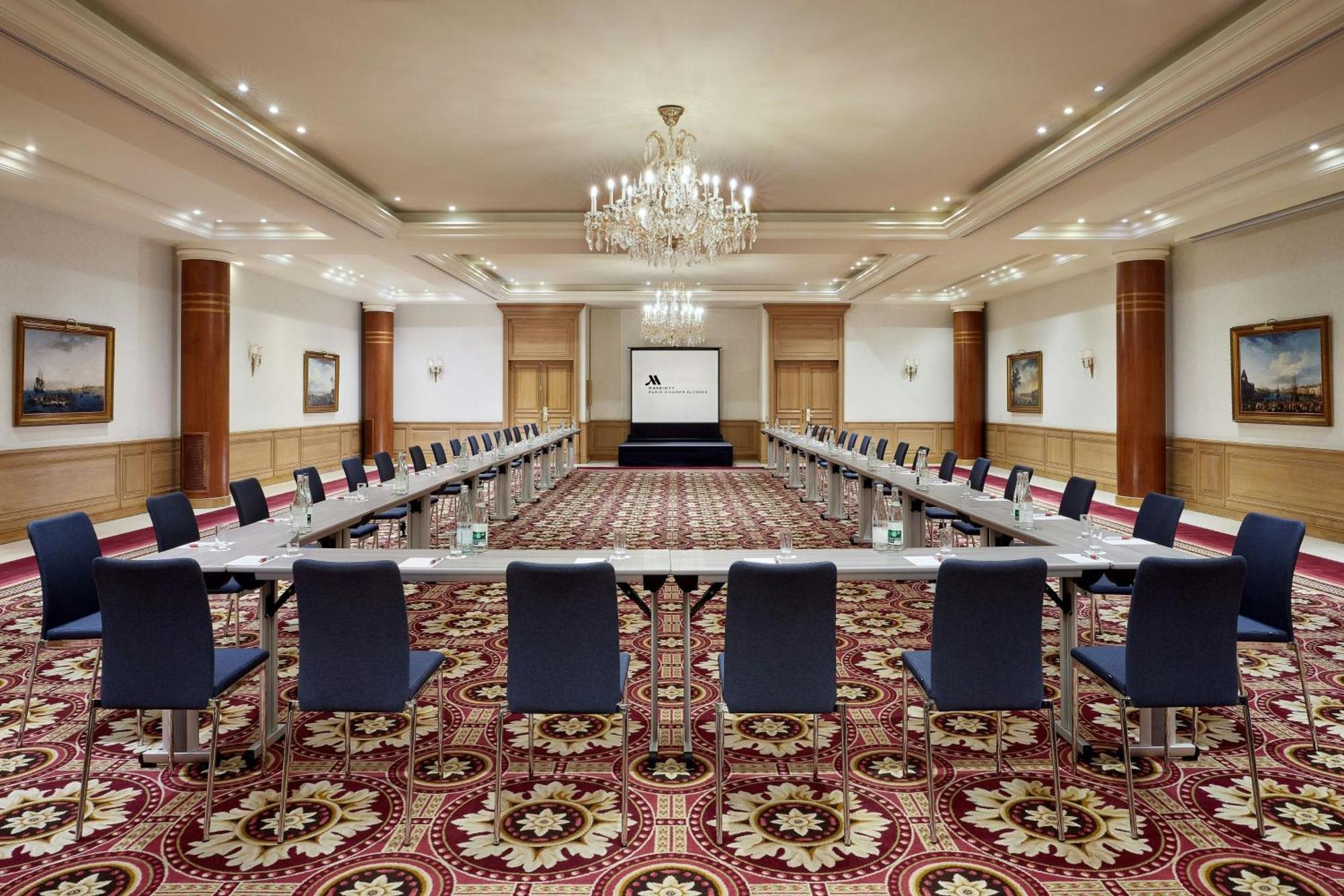 Marriott Champs Elysees Hotel 5*