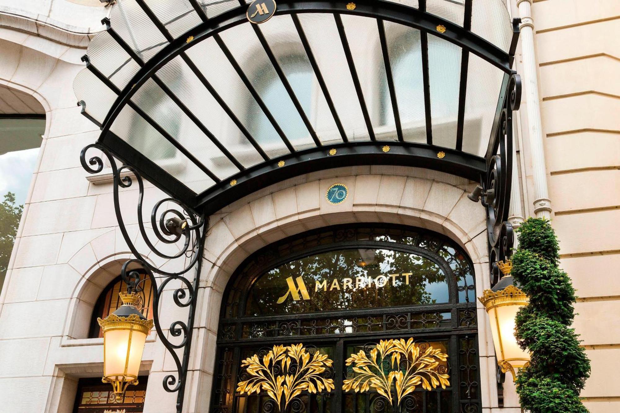 Marriott Champs Elysees 5*