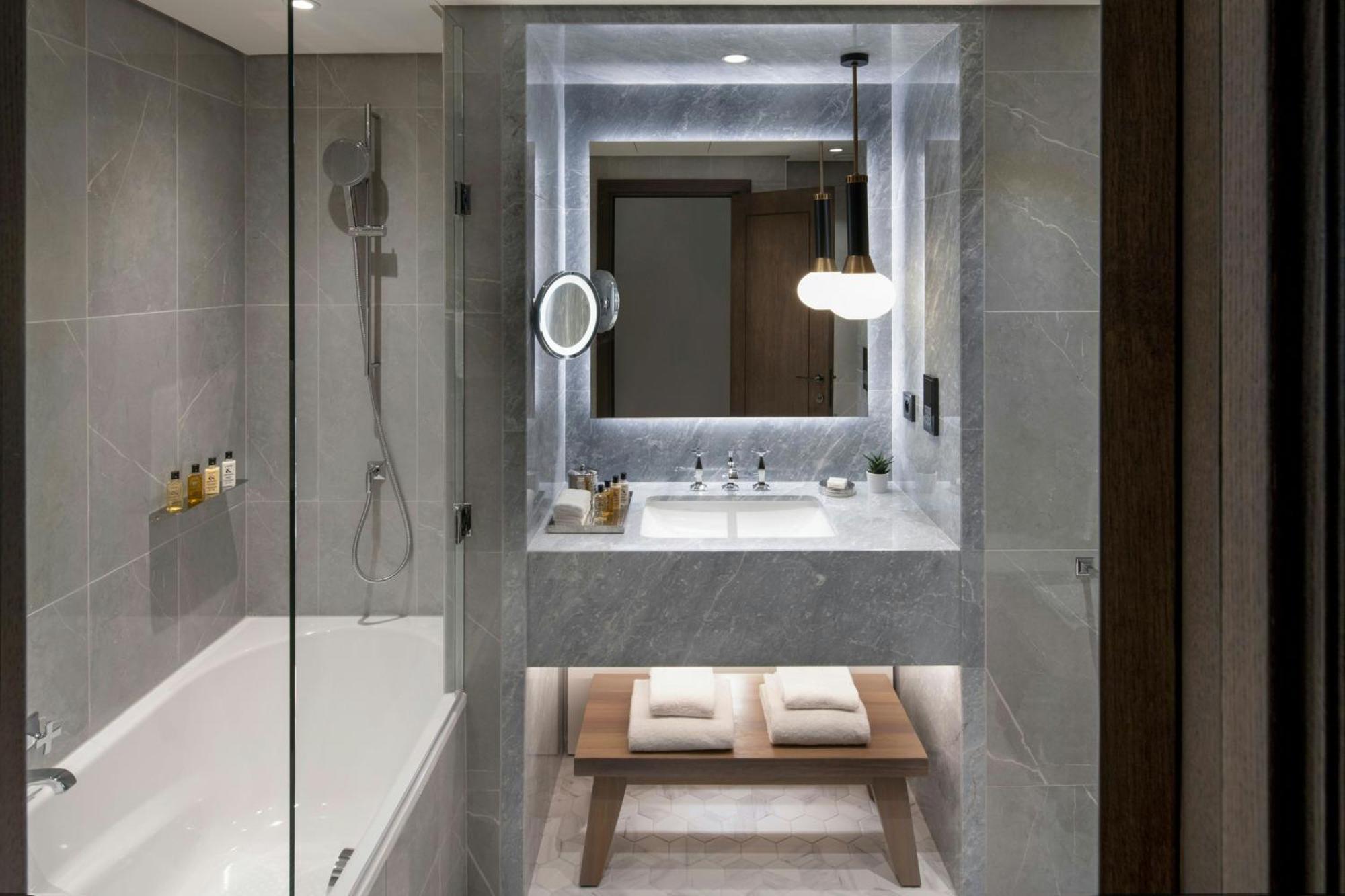 Marriott Champs Elysees 5* Paris