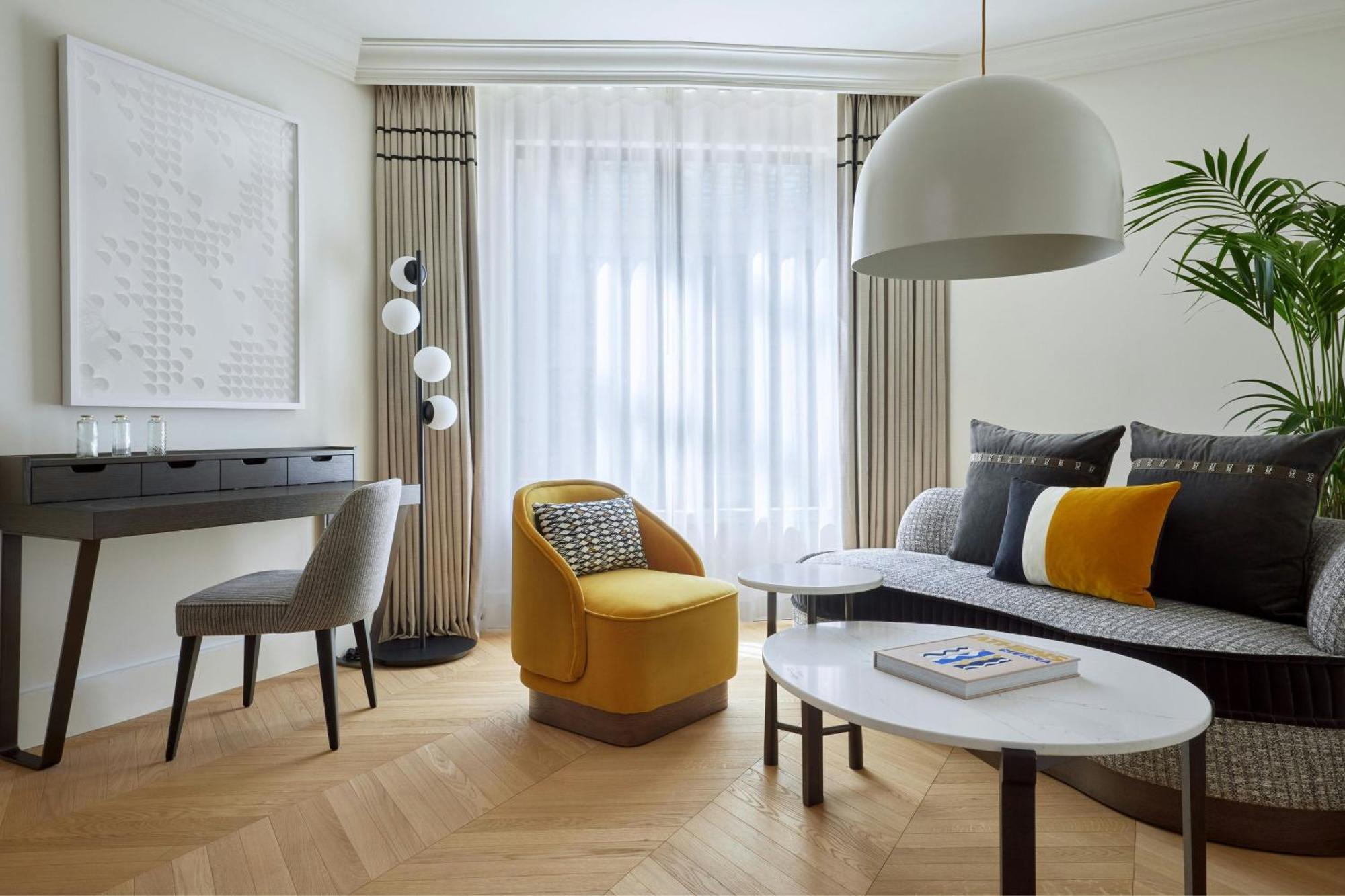 Marriott Champs Elysees Hotel