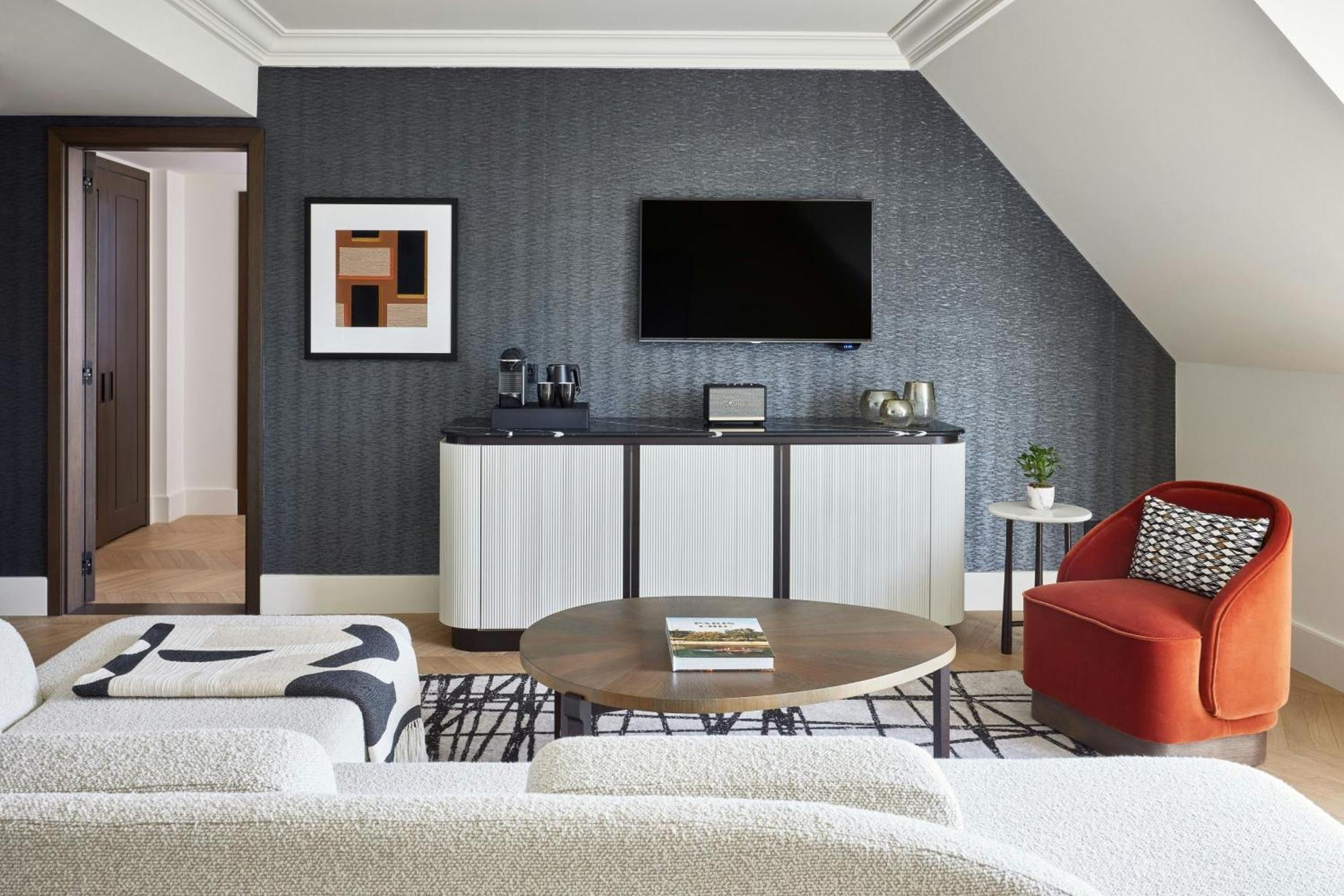 Marriott Champs Elysees Hotel