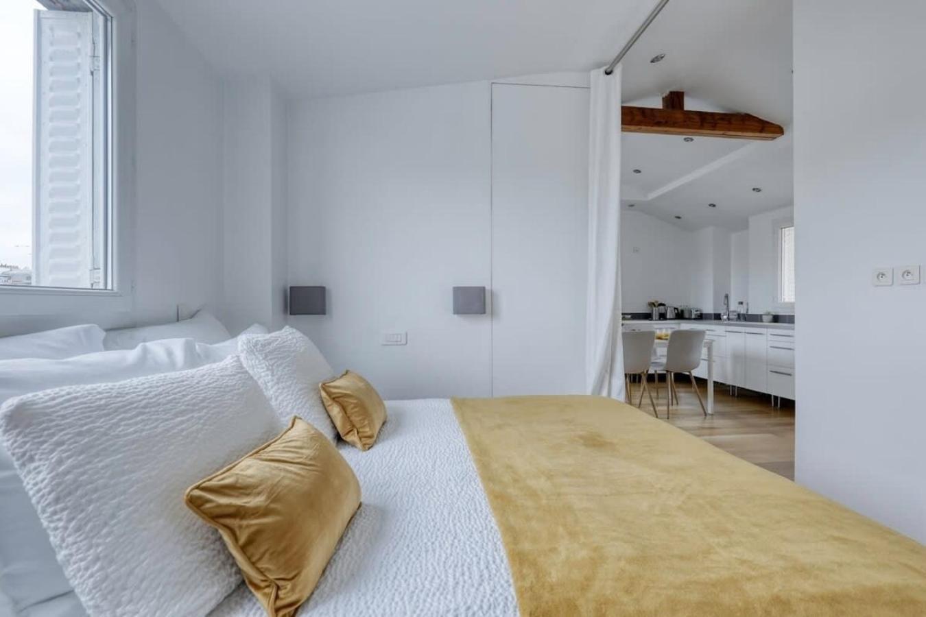 Apartment Classy, New & Large Designed - 16