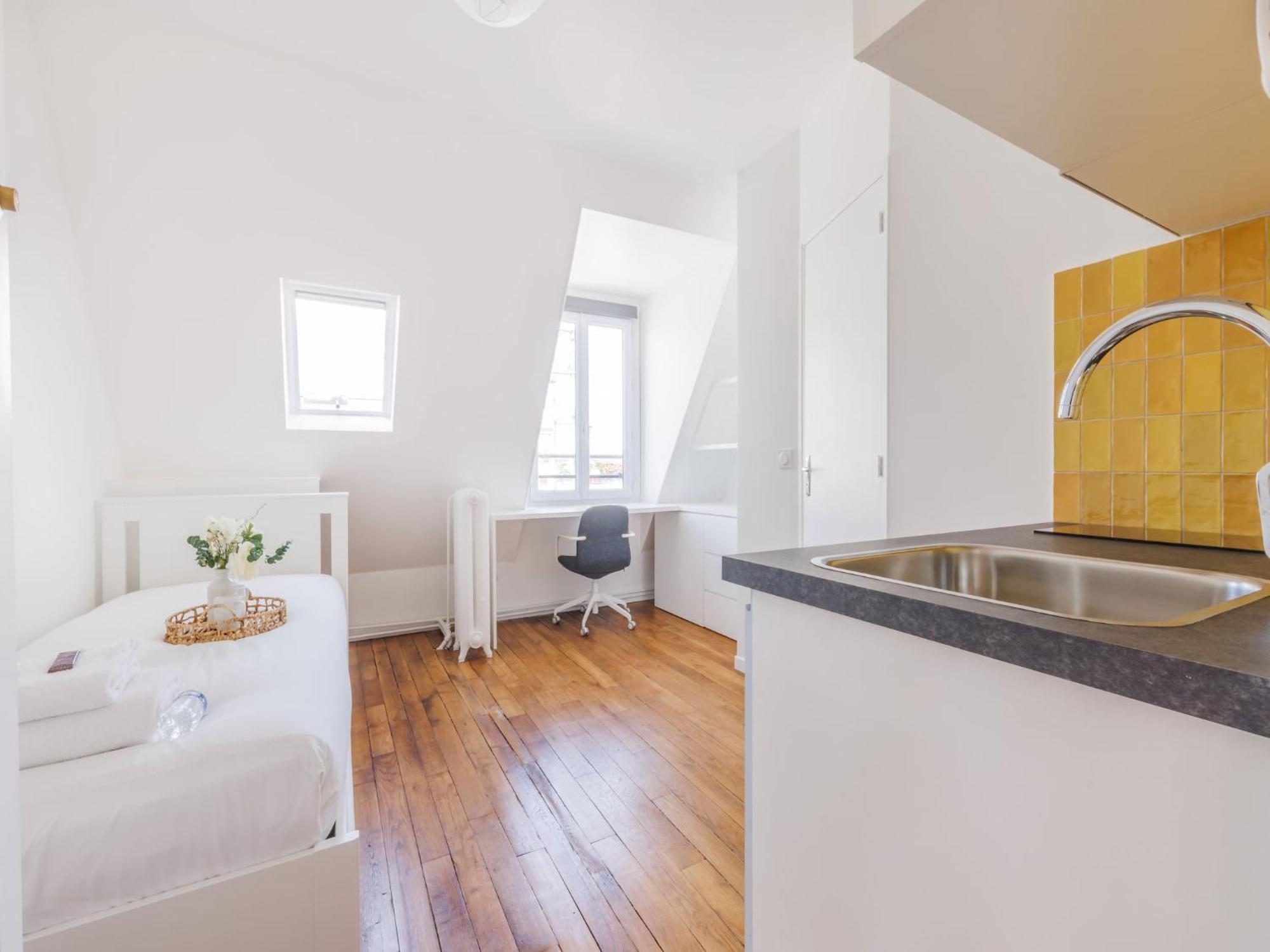 Apartment Cozy Renovated Rue Bugeaud
