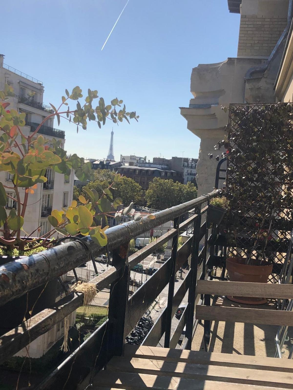 Eiffel Tower View Arc Triomphe Champs Elysees Area Apartment *