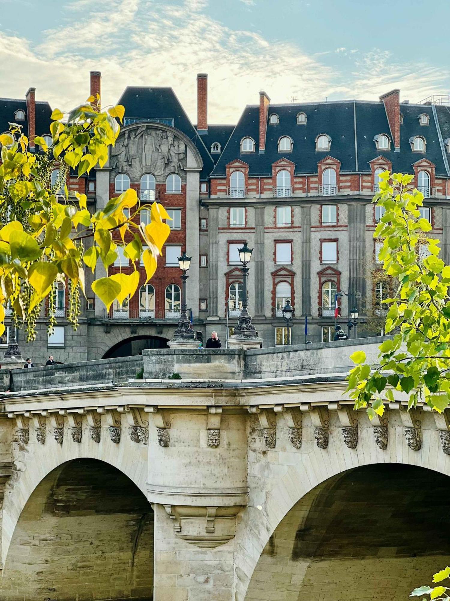 Comfortable Saint Germain Apartment *