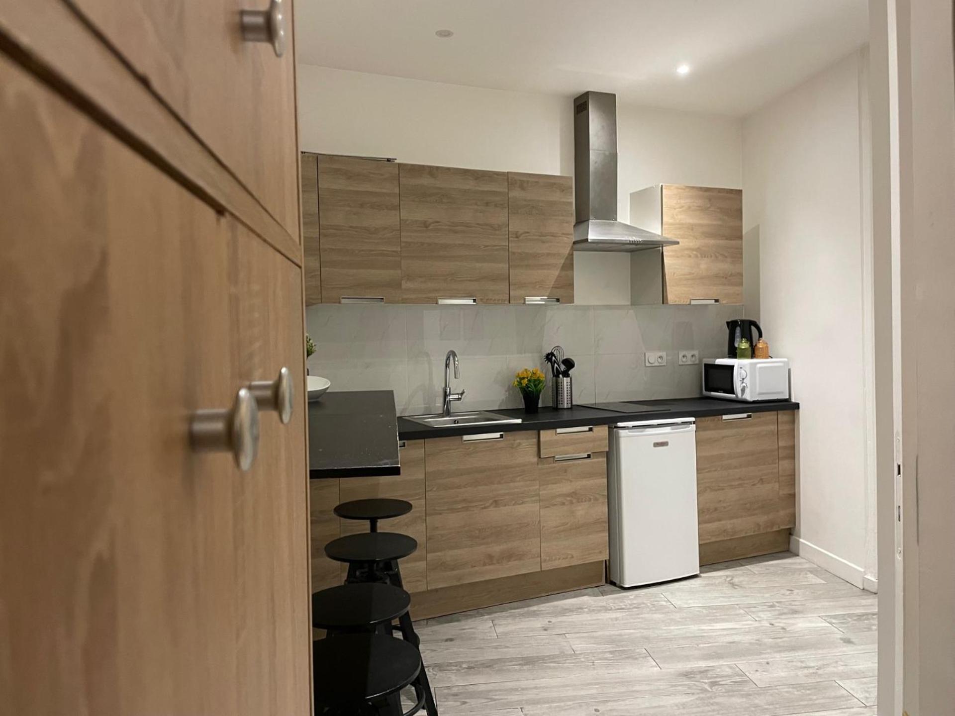 Apartment Large Dans Le 13eme