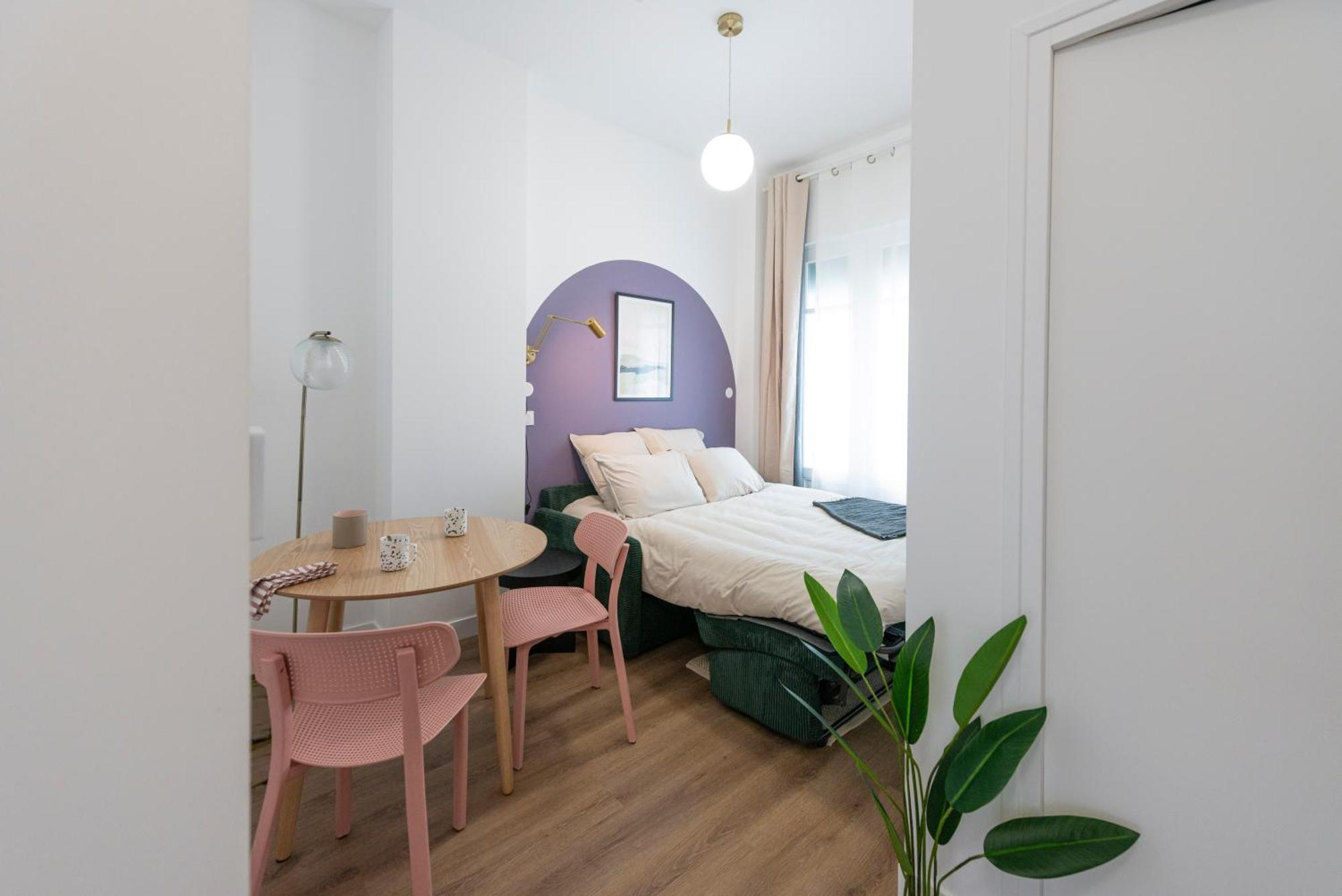 Apartment Modern In The 10th District