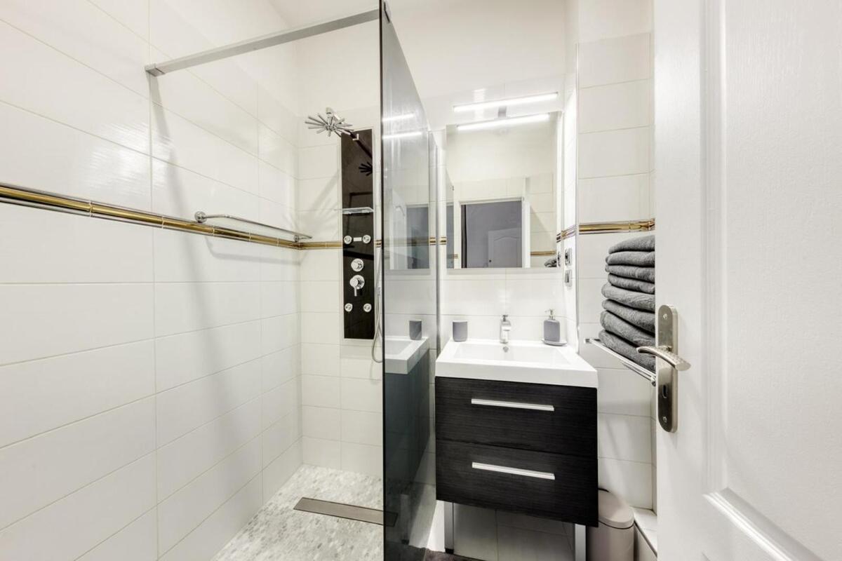 Apartment Arc & Luxe Champs-elysees